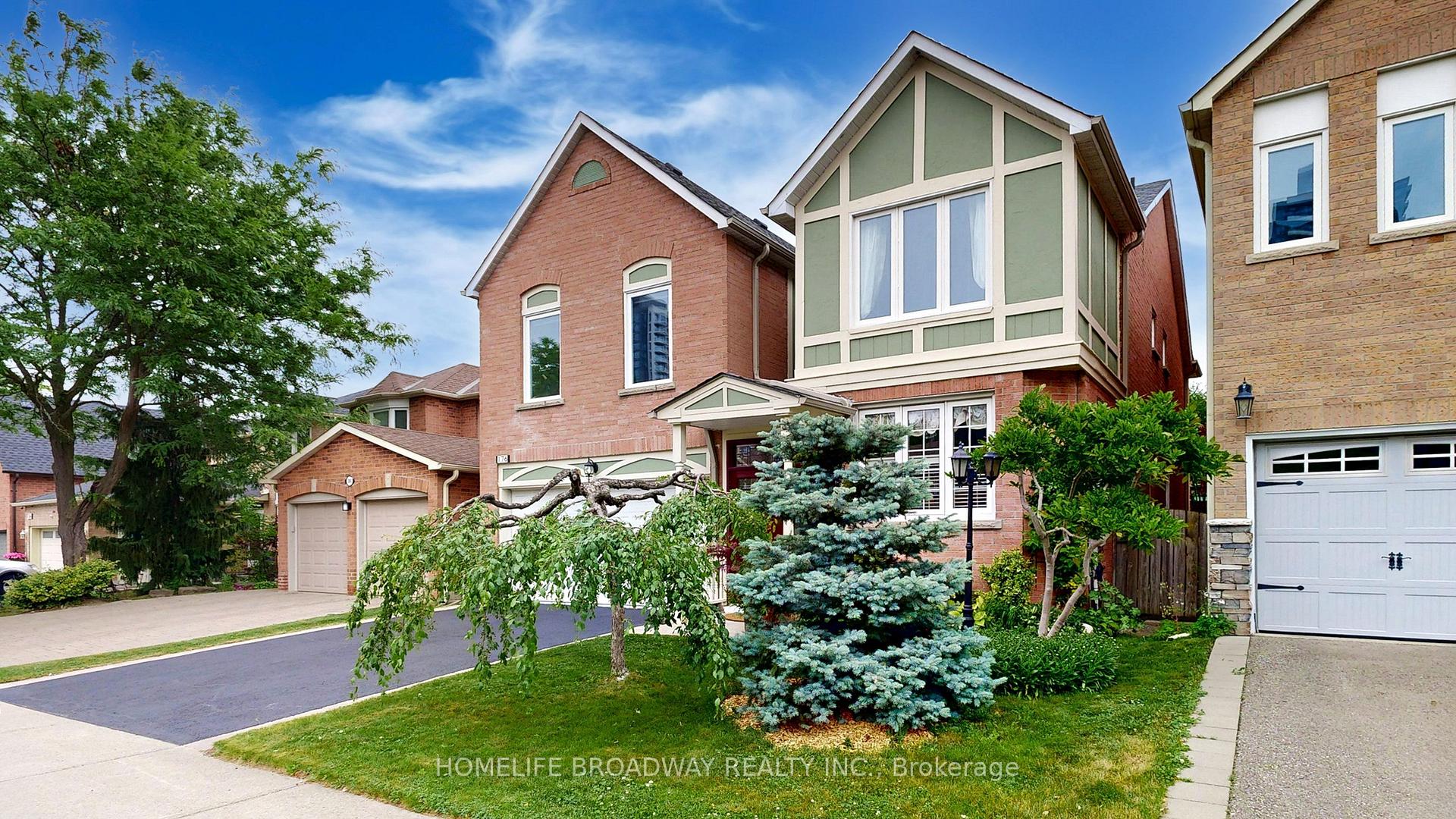 Photo 3 of 176 Rosedale Heights Drive, Vaughan, Uplands — HOMEH