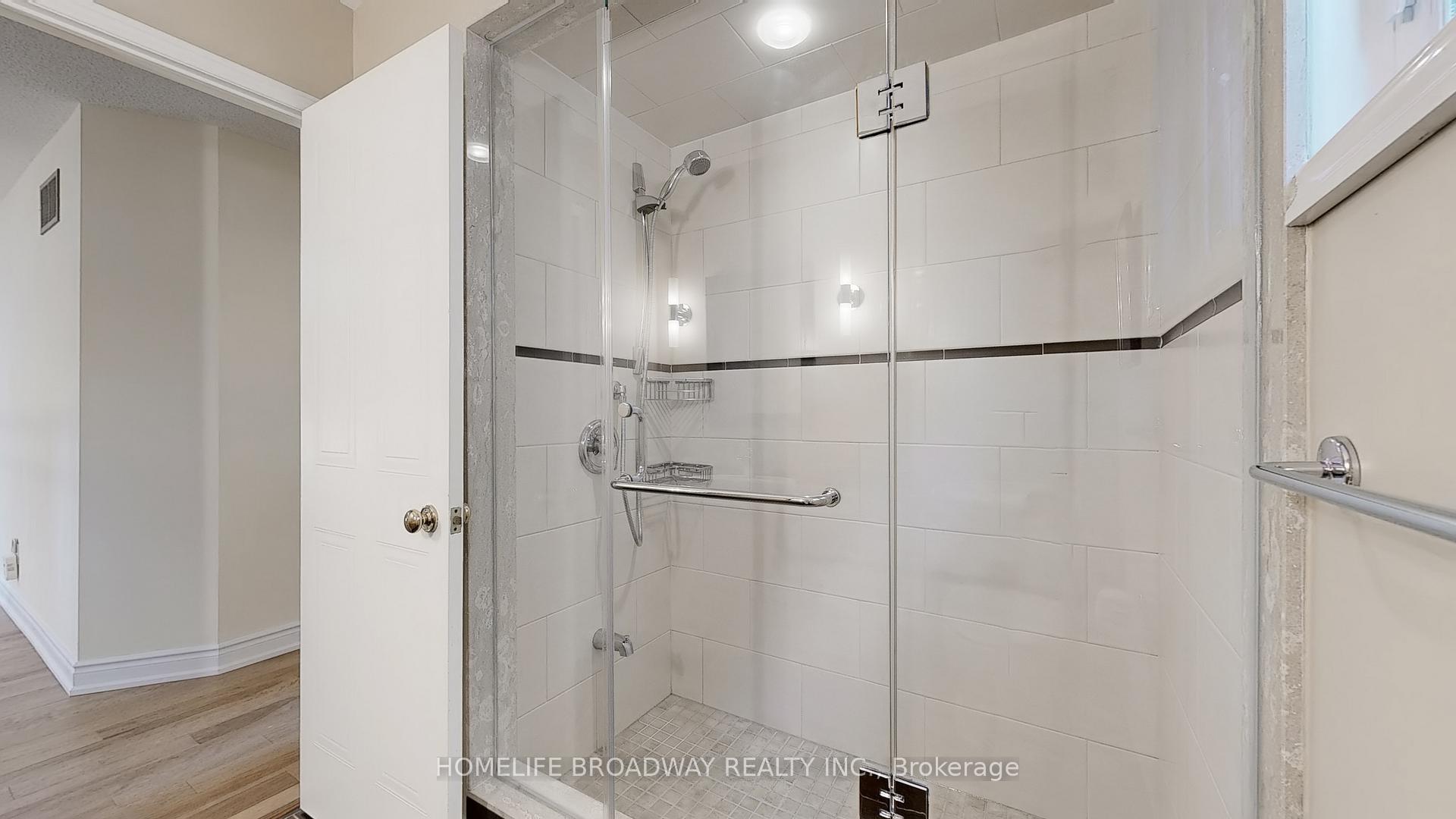 Photo 41 of 176 Rosedale Heights Drive, Vaughan, Uplands — HOMEH