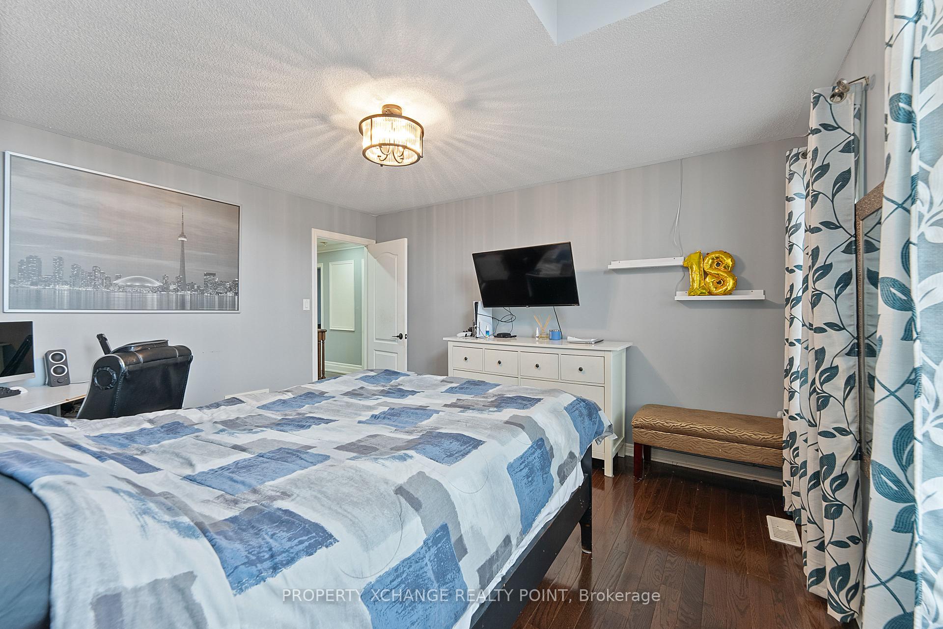 Photo 24 of 4 Bicknell Court, Ajax, Northeast Ajax — HOMEH