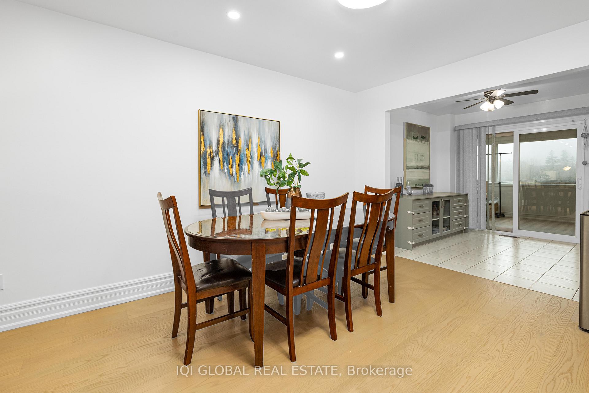 Photo 14 of 37 Digby Crescent, Markham, Milliken Mills East — HOMEH