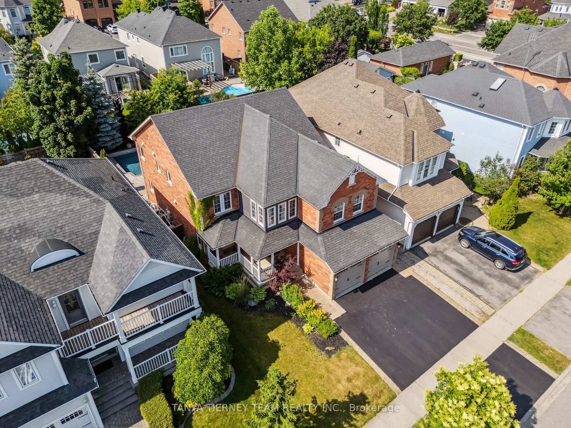 Photo 1 of 8 Nathan Avenue, Whitby, Brooklin — HOMEH