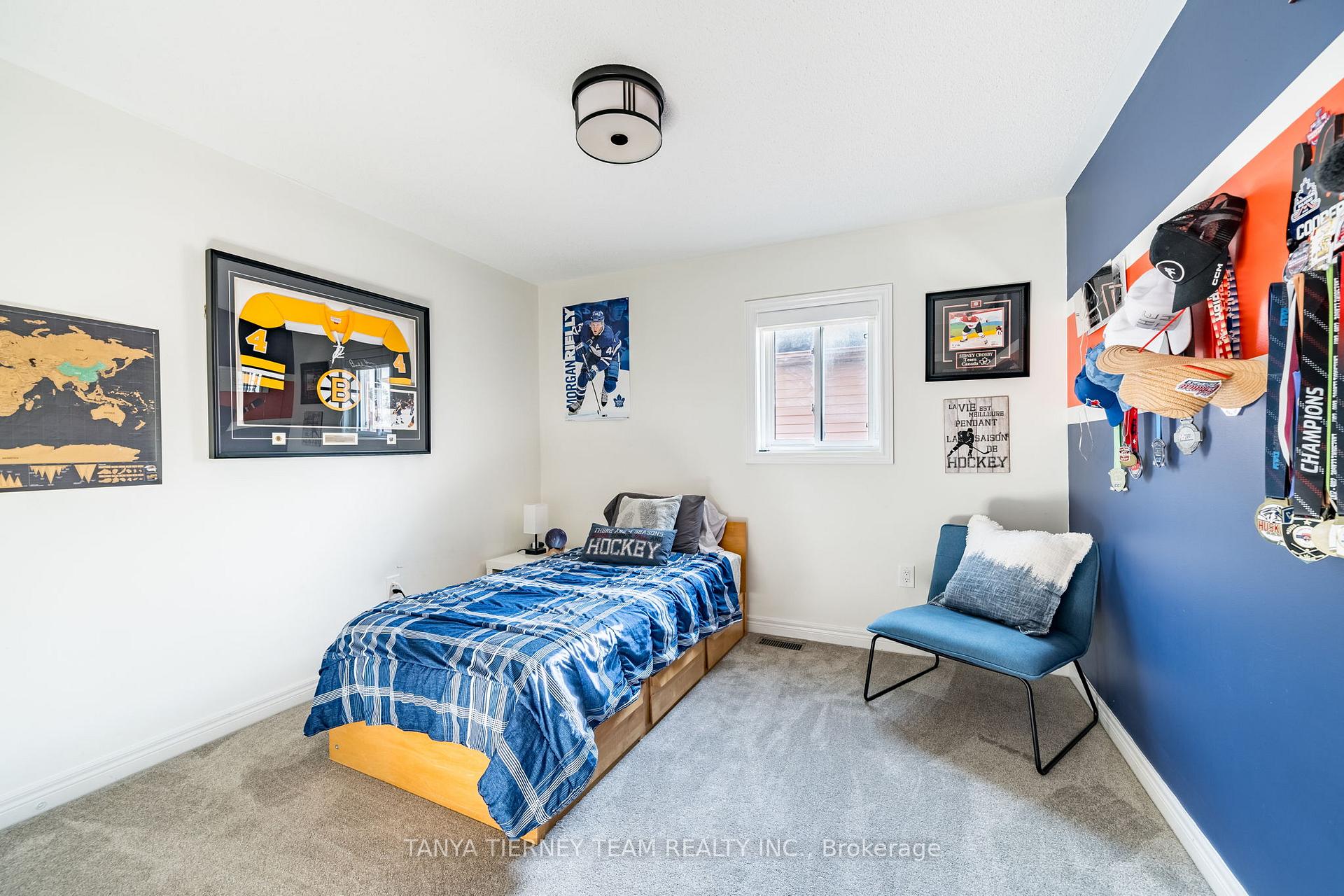 Photo 15 of 8 Nathan Avenue, Whitby, Brooklin — HOMEH
