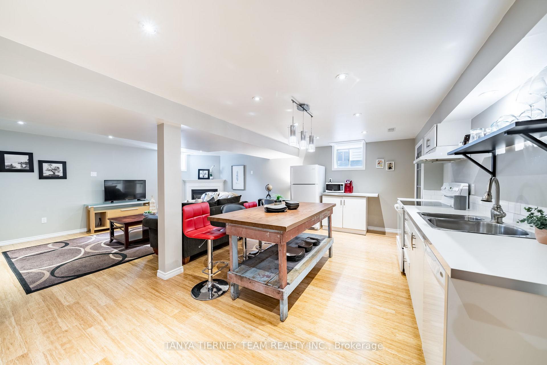Photo 18 of 8 Nathan Avenue, Whitby, Brooklin — HOMEH