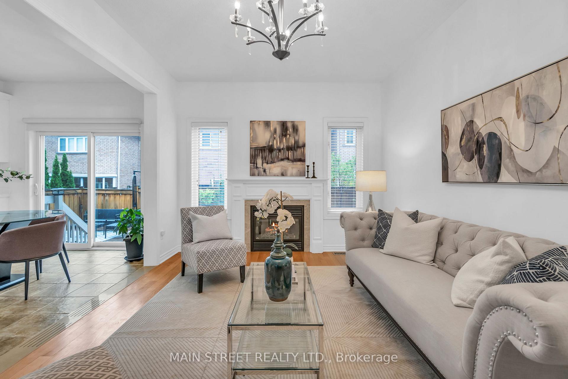 Photo 3 of 90 Moderna Drive, Vaughan, Vellore Village — HOMEH