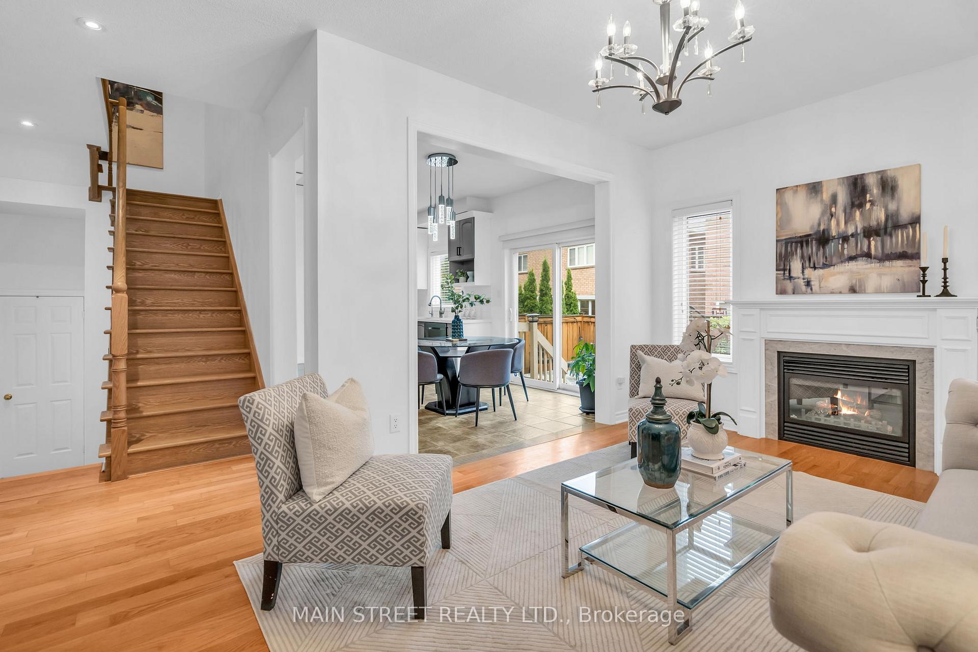 Photo 5 of 90 Moderna Drive, Vaughan, Vellore Village — HOMEH