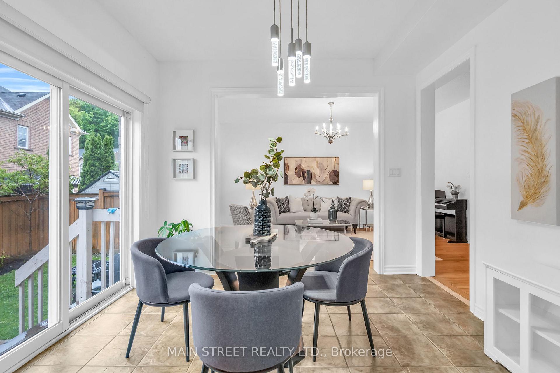 Photo 8 of 90 Moderna Drive, Vaughan, Vellore Village — HOMEH