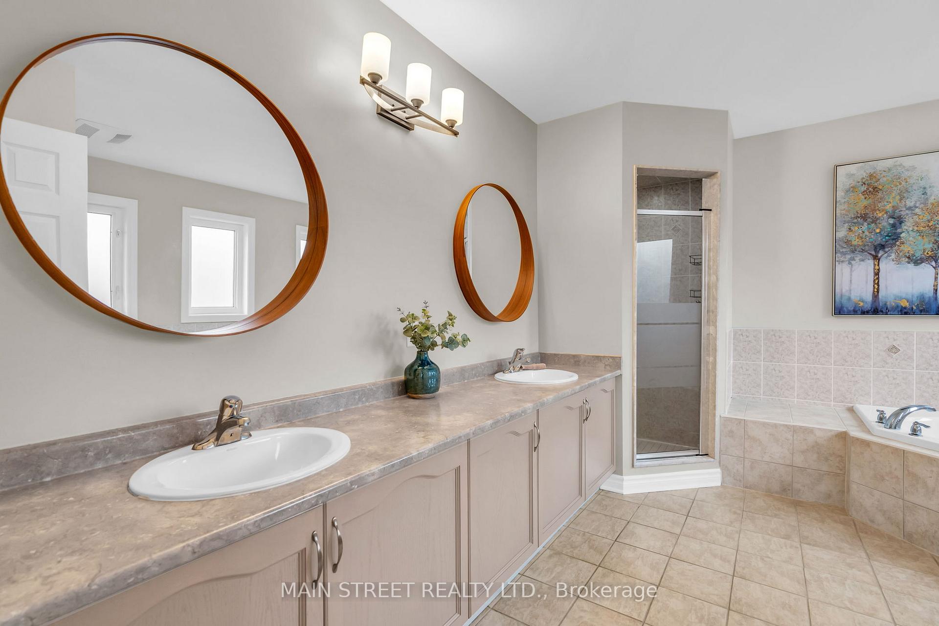 Photo 12 of 90 Moderna Drive, Vaughan, Vellore Village — HOMEH