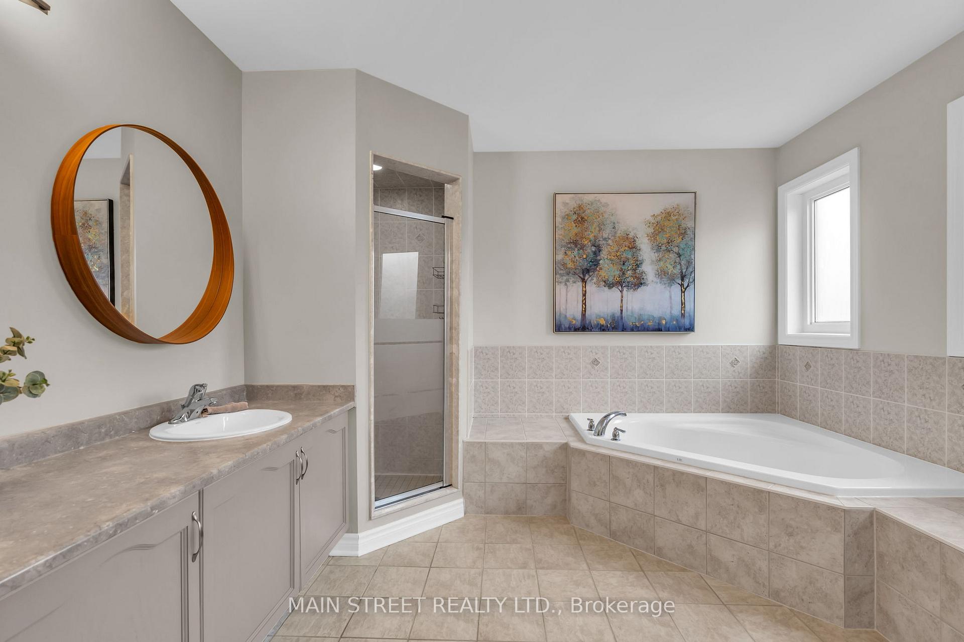 Photo 13 of 90 Moderna Drive, Vaughan, Vellore Village — HOMEH