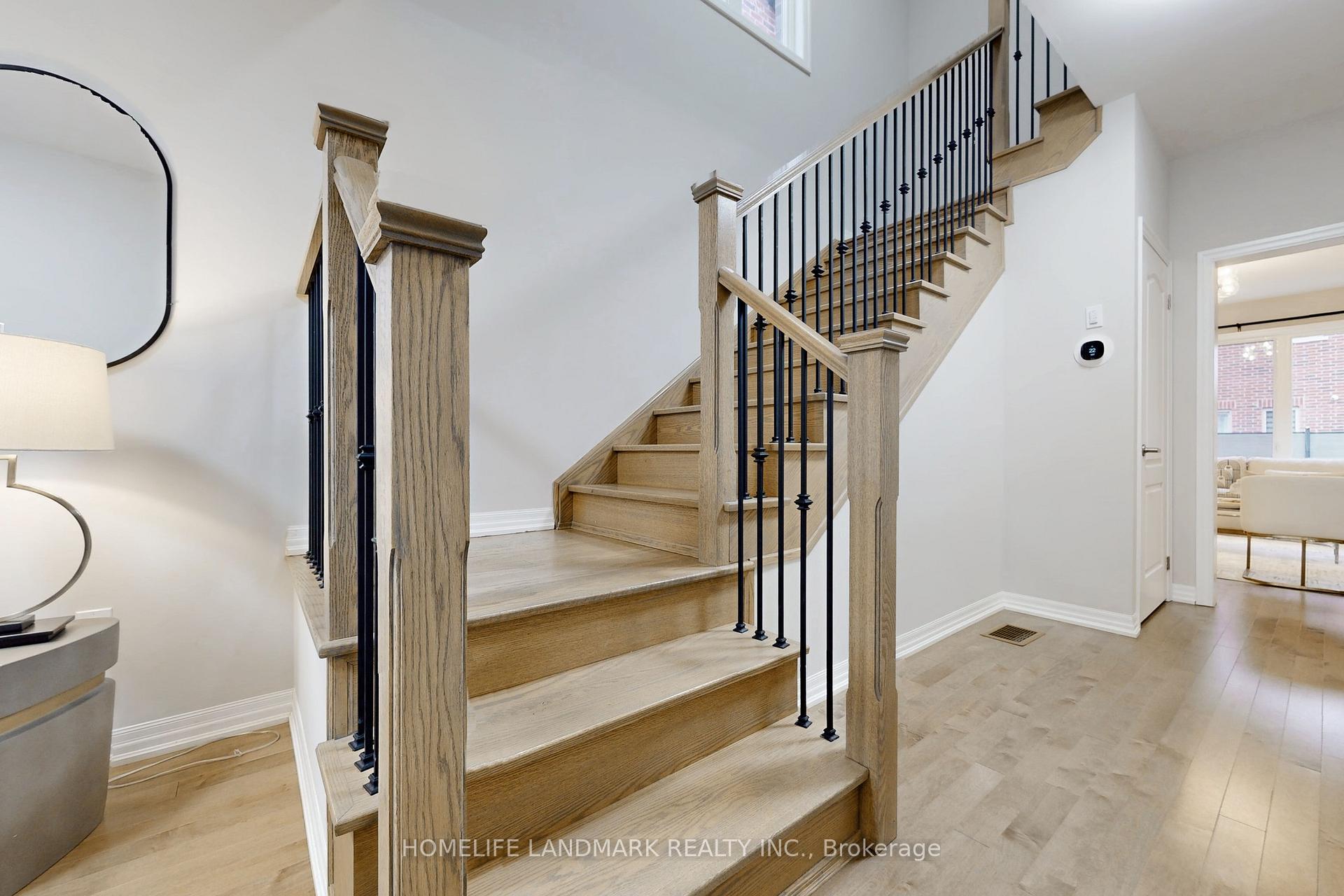 Photo 17 of 45 Willow Street, Markham, Wismer — HOMEH