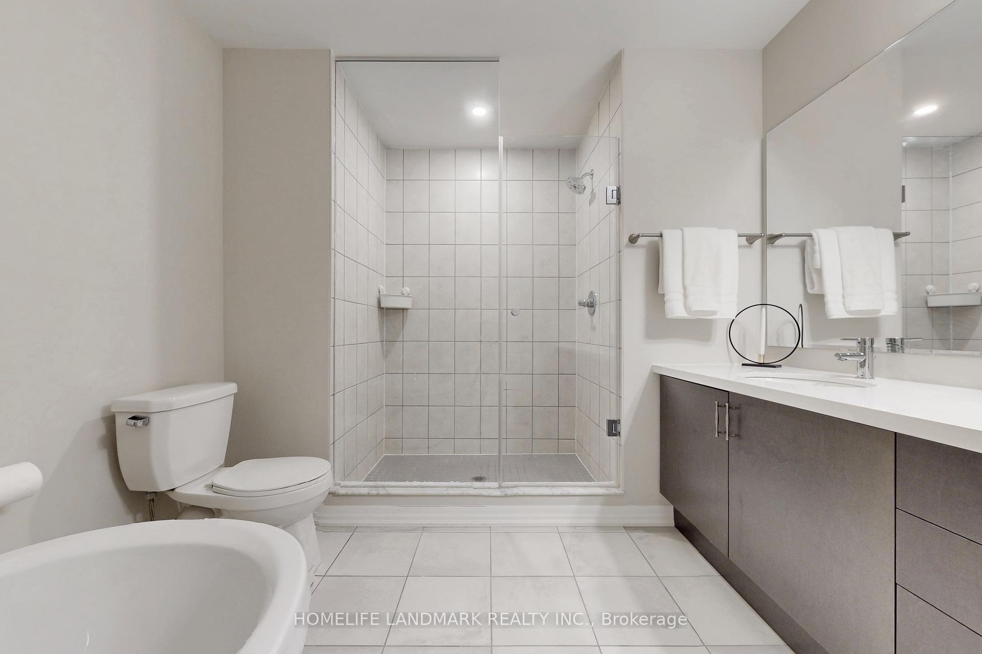 Photo 23 of 45 Willow Street, Markham, Wismer — HOMEH
