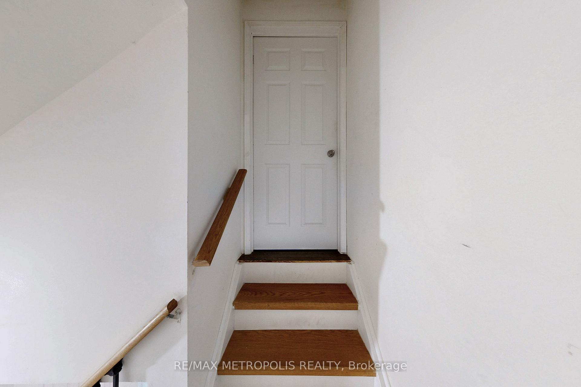 Photo 4 of Unit Basement, 11 Howes Street, Ajax, Central West — HOMEH