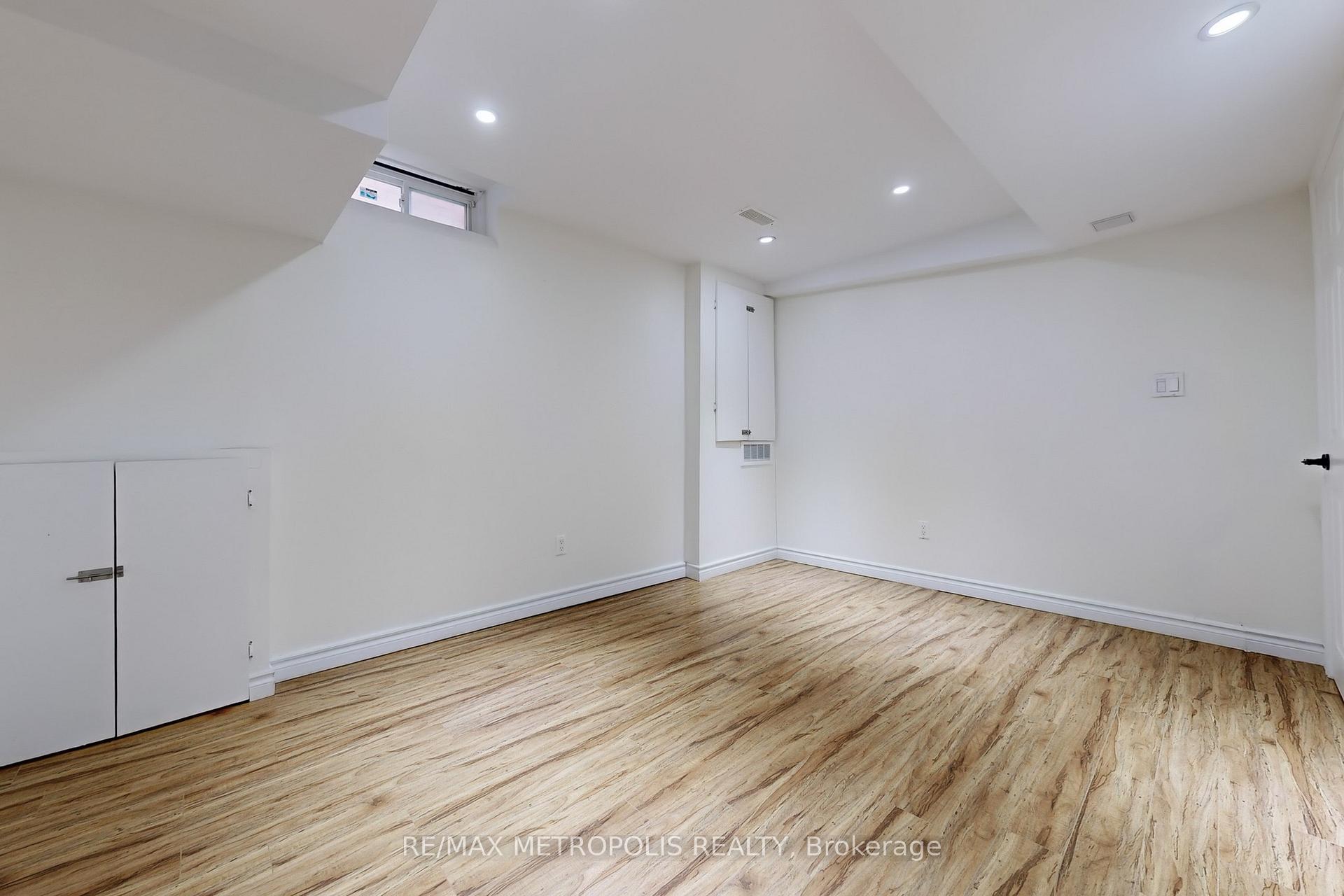 Photo 16 of Unit Basement, 11 Howes Street, Ajax, Central West — HOMEH
