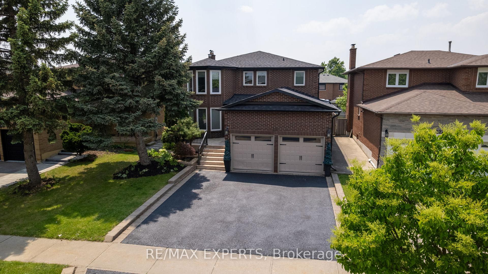 Photo 36 of 231 Ridgefield Crescent, Vaughan, Maple — HOMEH