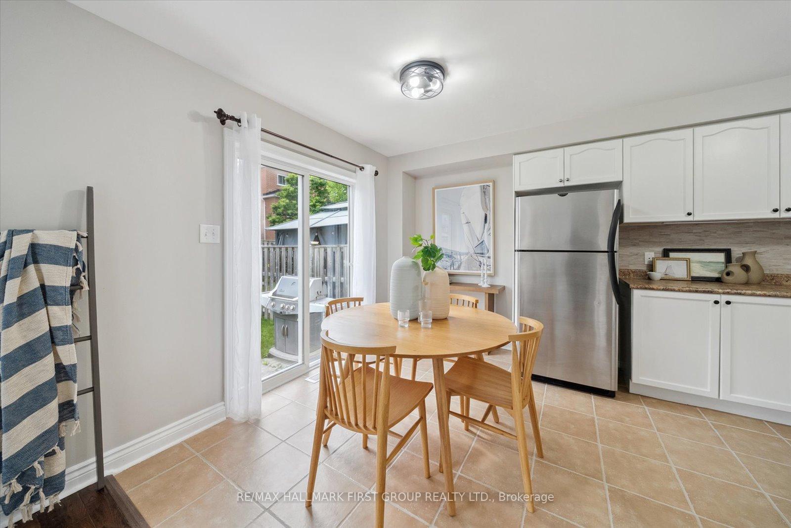 Photo 15 of 69 Vanguard Drive, Whitby, Brooklin — HOMEH