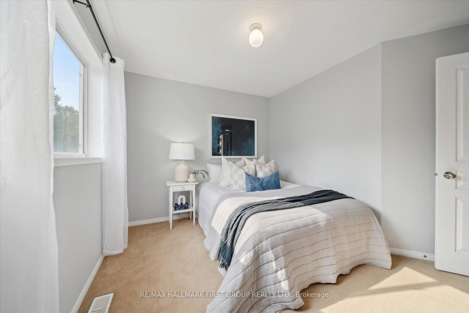 Photo 32 of 69 Vanguard Drive, Whitby, Brooklin — HOMEH