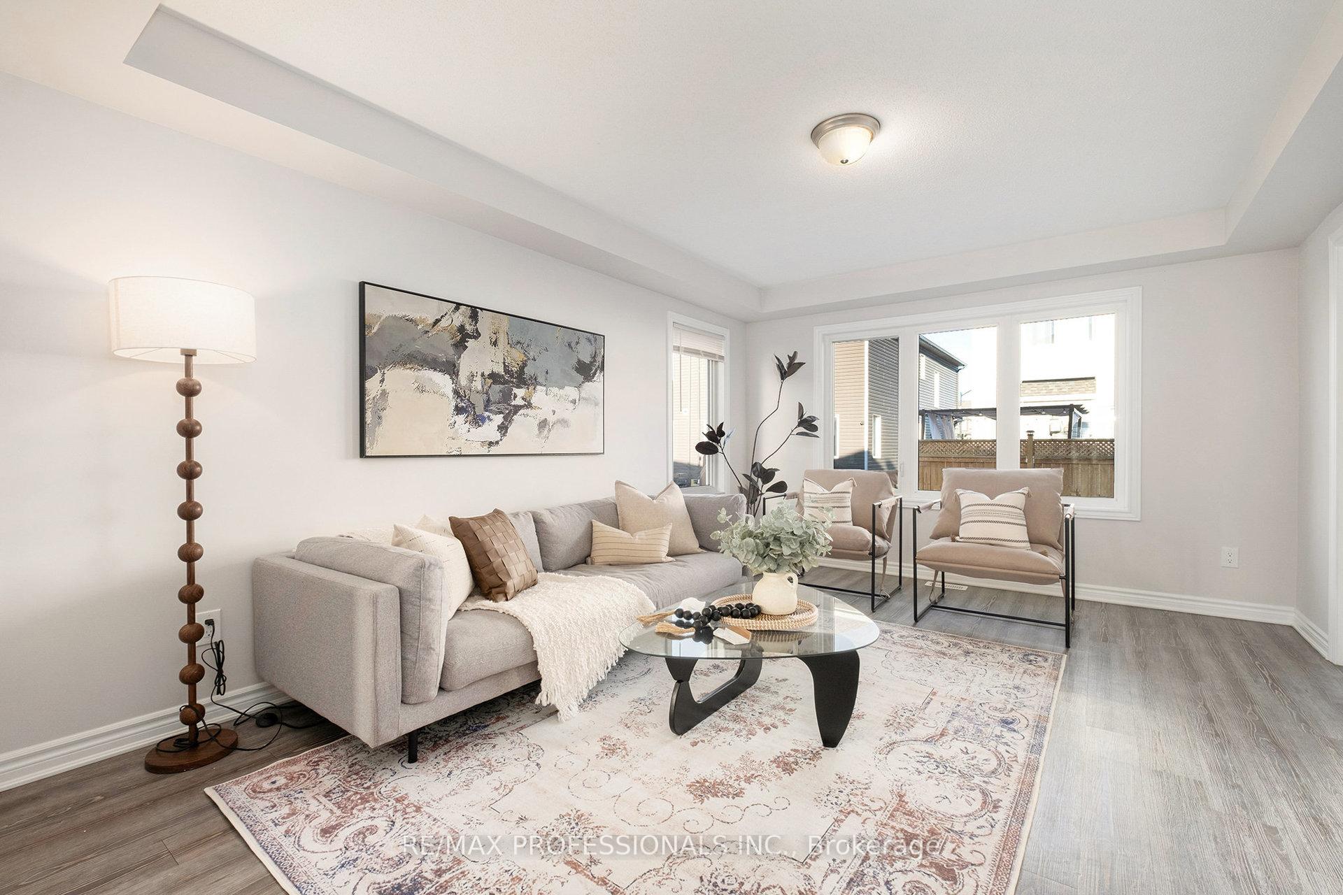 Photo 3 of 2241 Watercolours Way, Ottawa, Barrhaven - Half Moon Bay — HOMEH