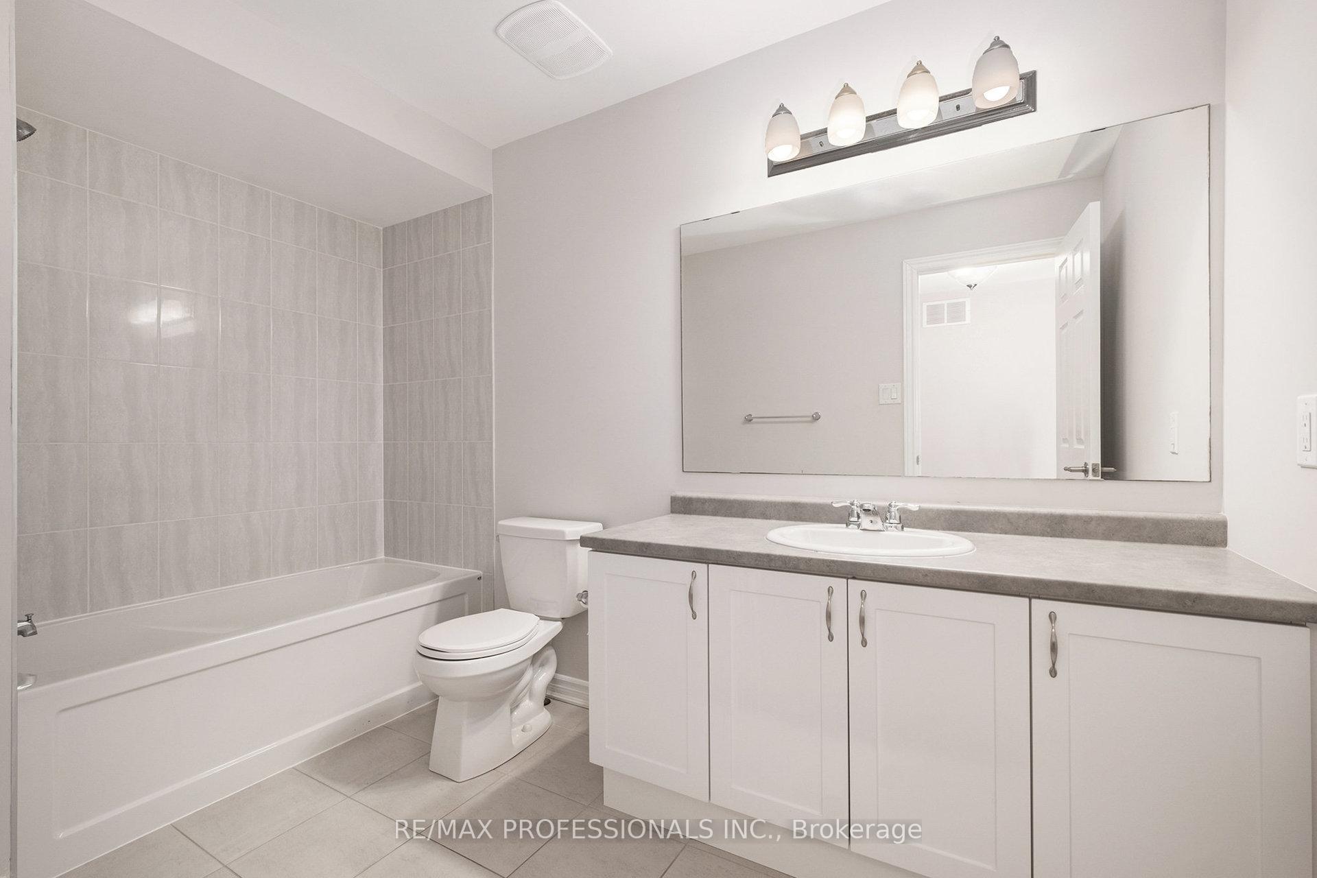 Photo 16 of 2241 Watercolours Way, Ottawa, Barrhaven - Half Moon Bay — HOMEH