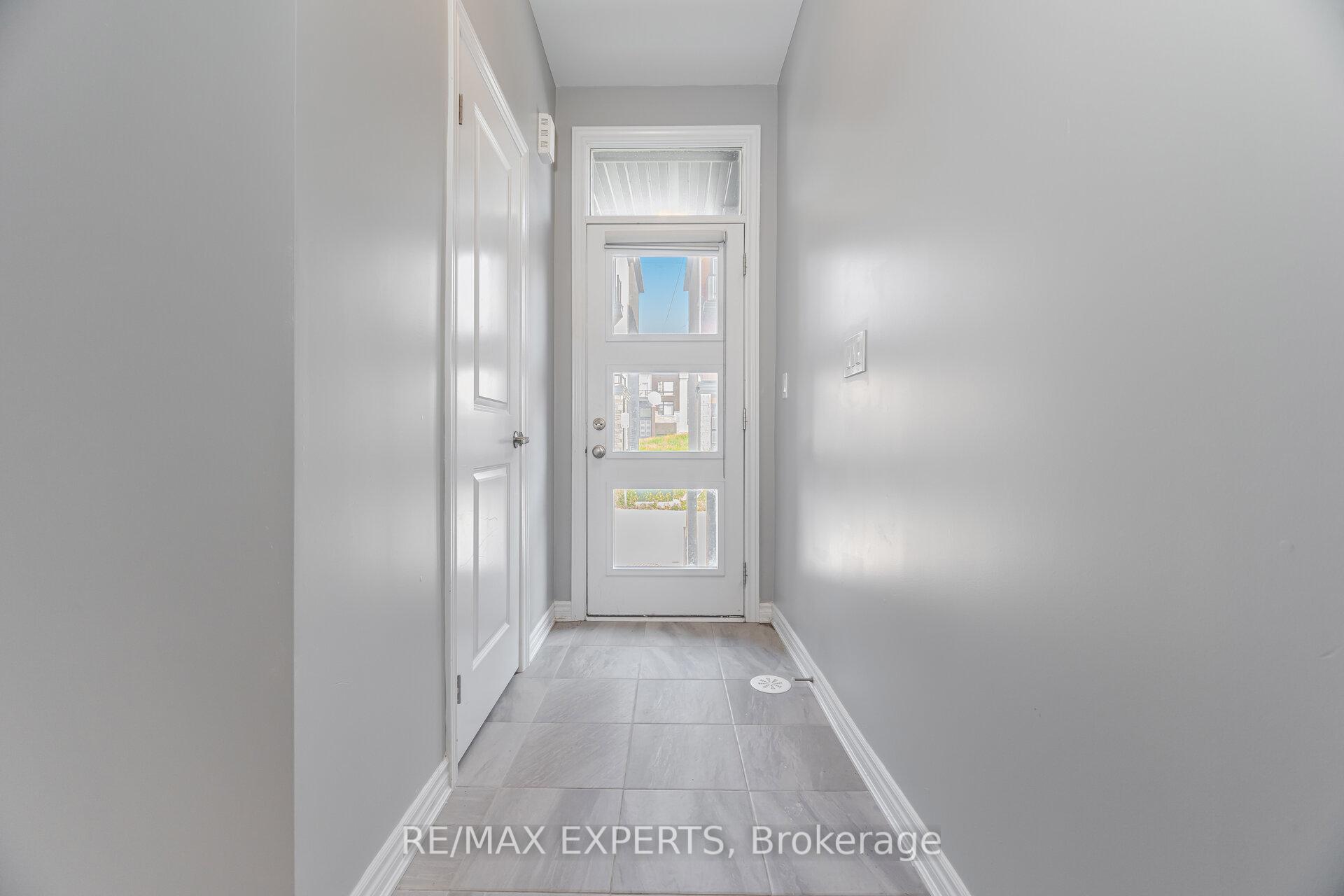 Photo 4 of 29 Quilico Road, Vaughan, Elder Mills — HOMEH