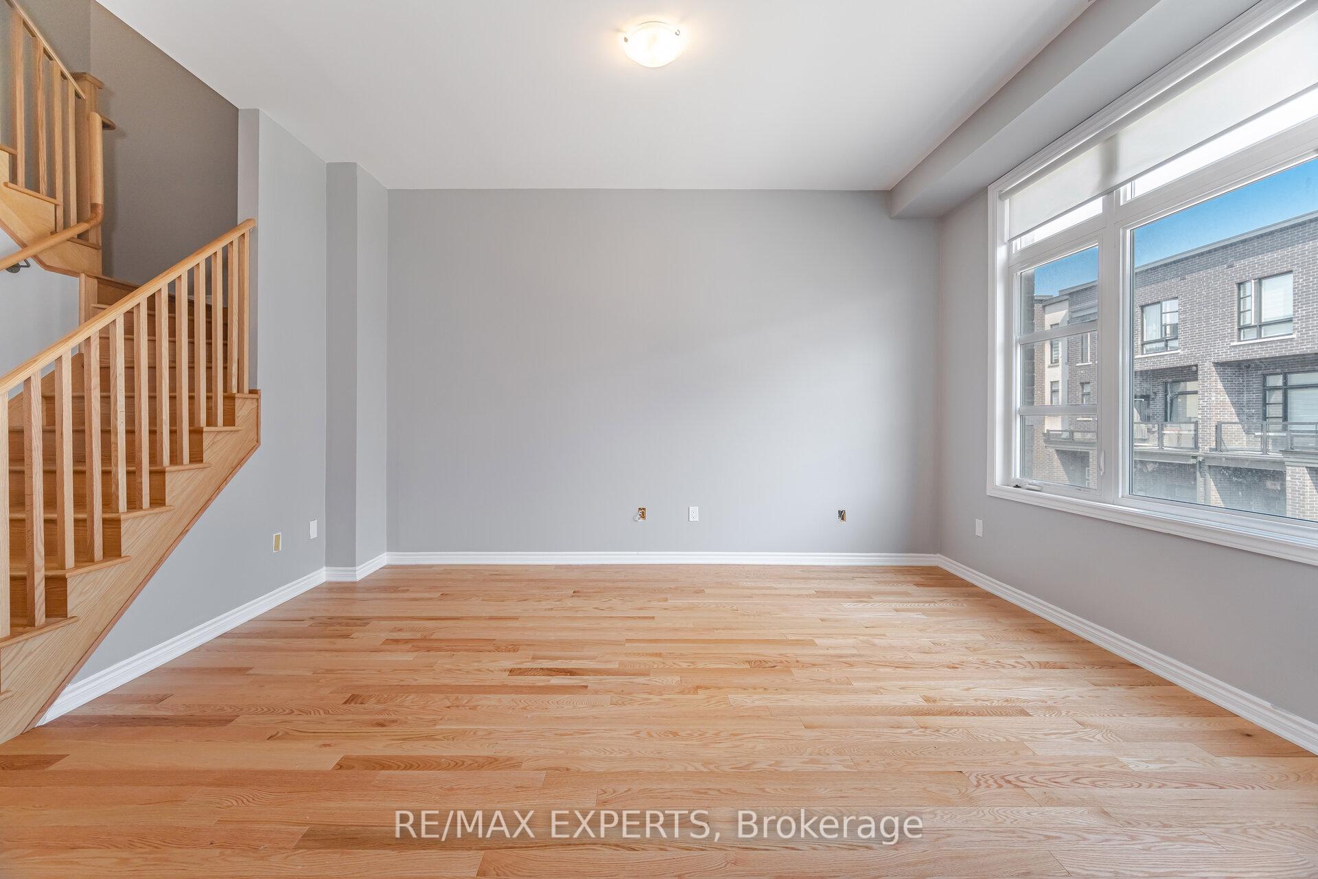 Photo 9 of 29 Quilico Road, Vaughan, Elder Mills — HOMEH