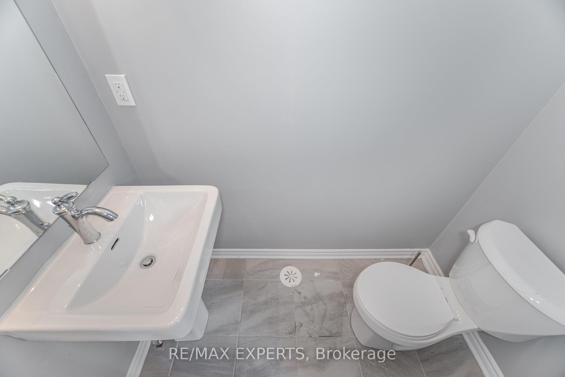Photo 35 of 29 Quilico Road, Vaughan, Elder Mills — HOMEH