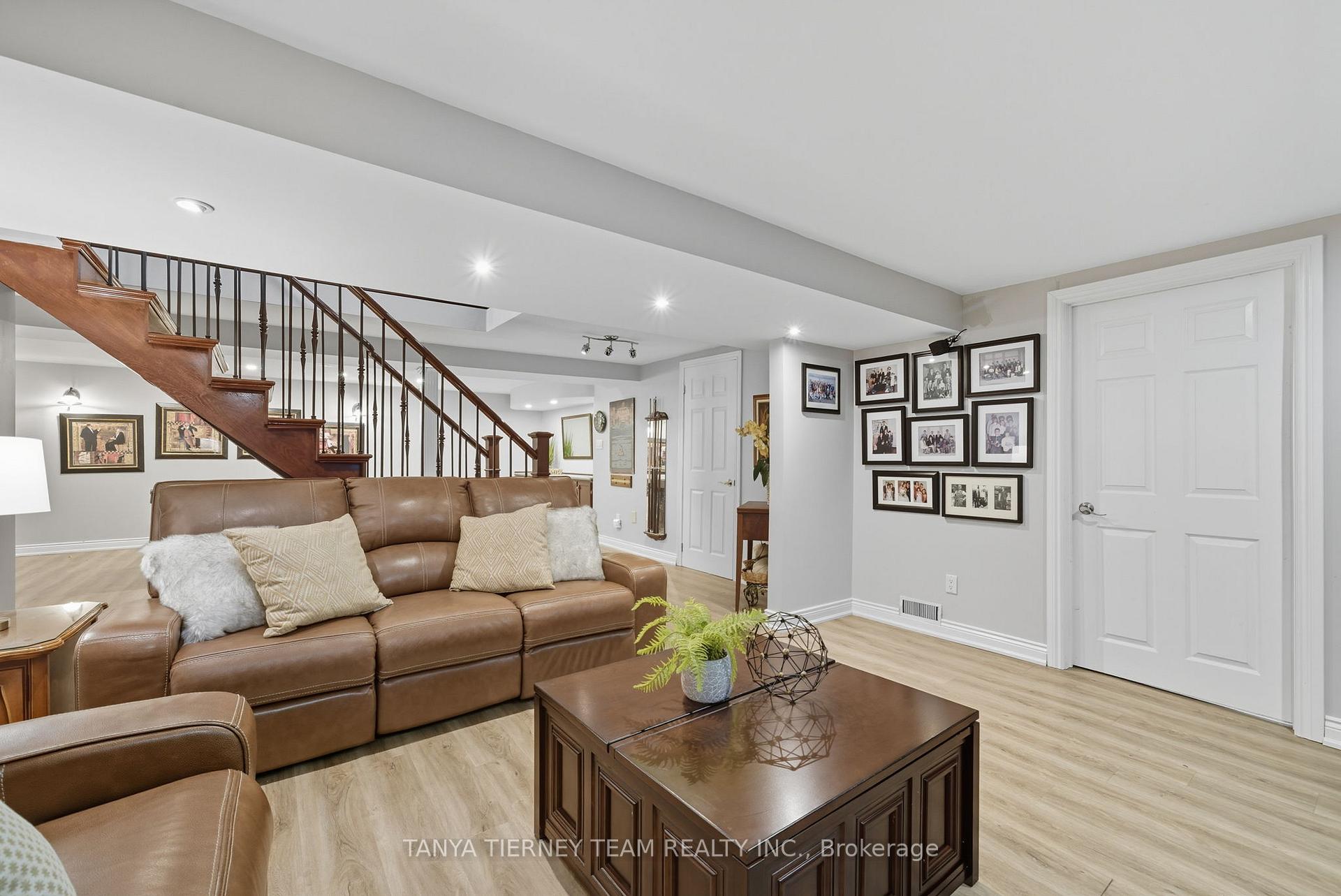 Photo 37 of 33 Simms Drive, Ajax, Central West — HOMEH