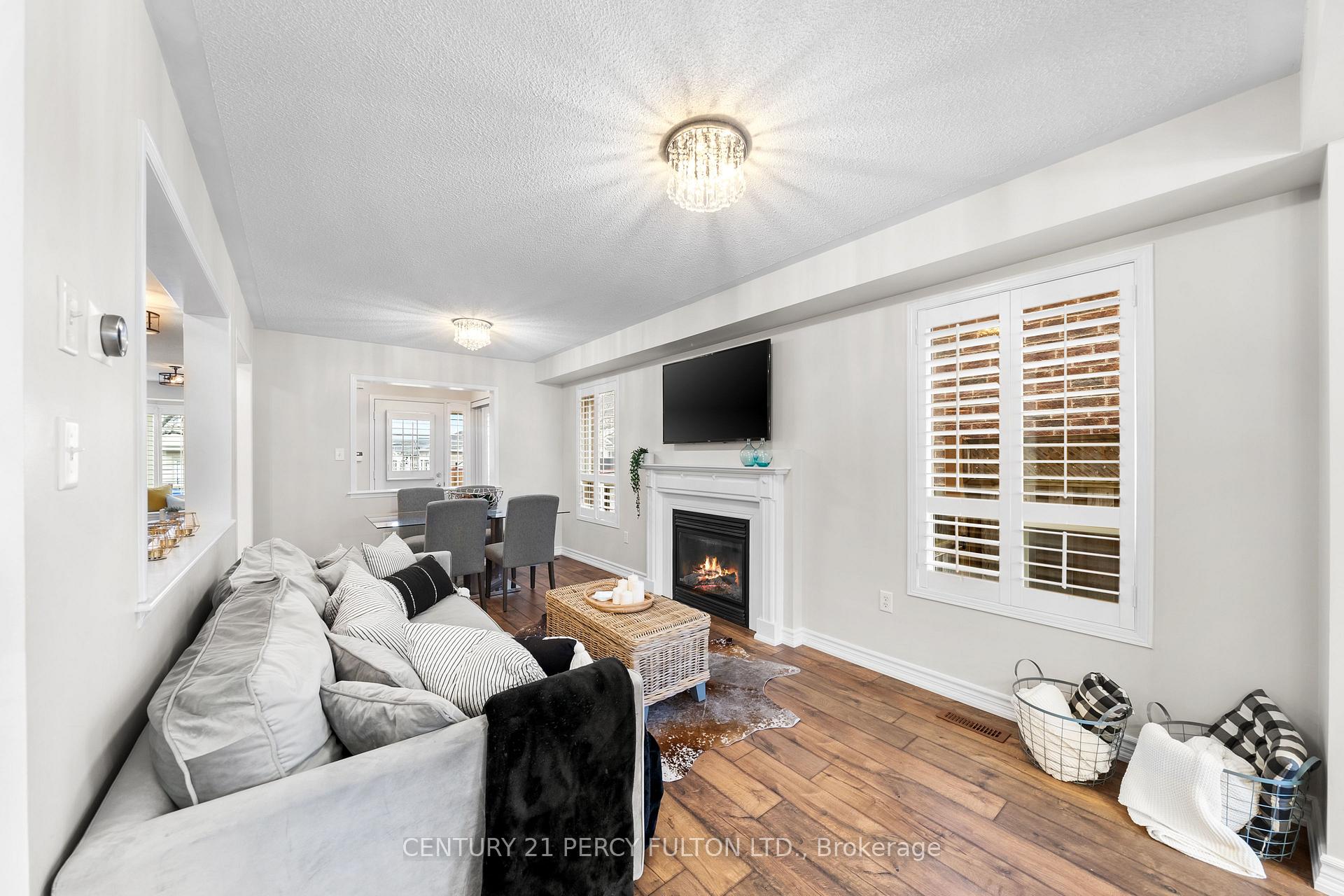 Photo 28 of 10 Colchester Street, Markham, Cornell — HOMEH