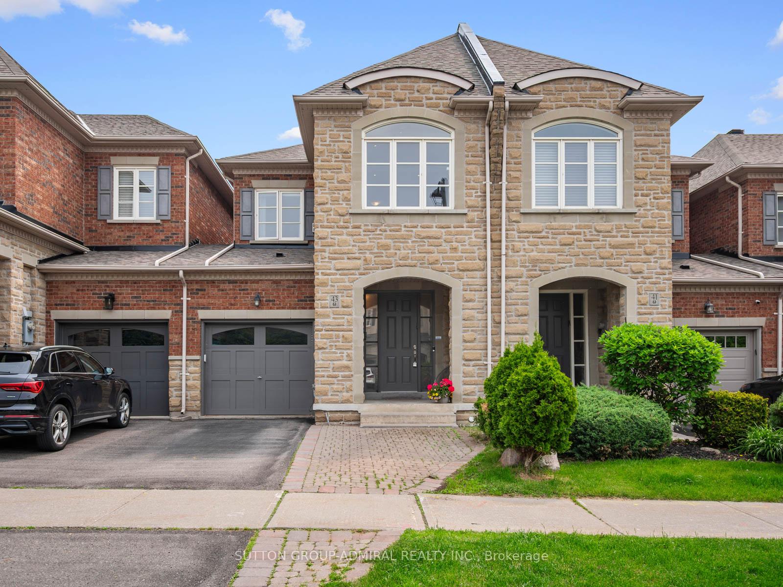 Photo 1 of 43 Mill River Drive, Vaughan, Patterson — HOMEH
