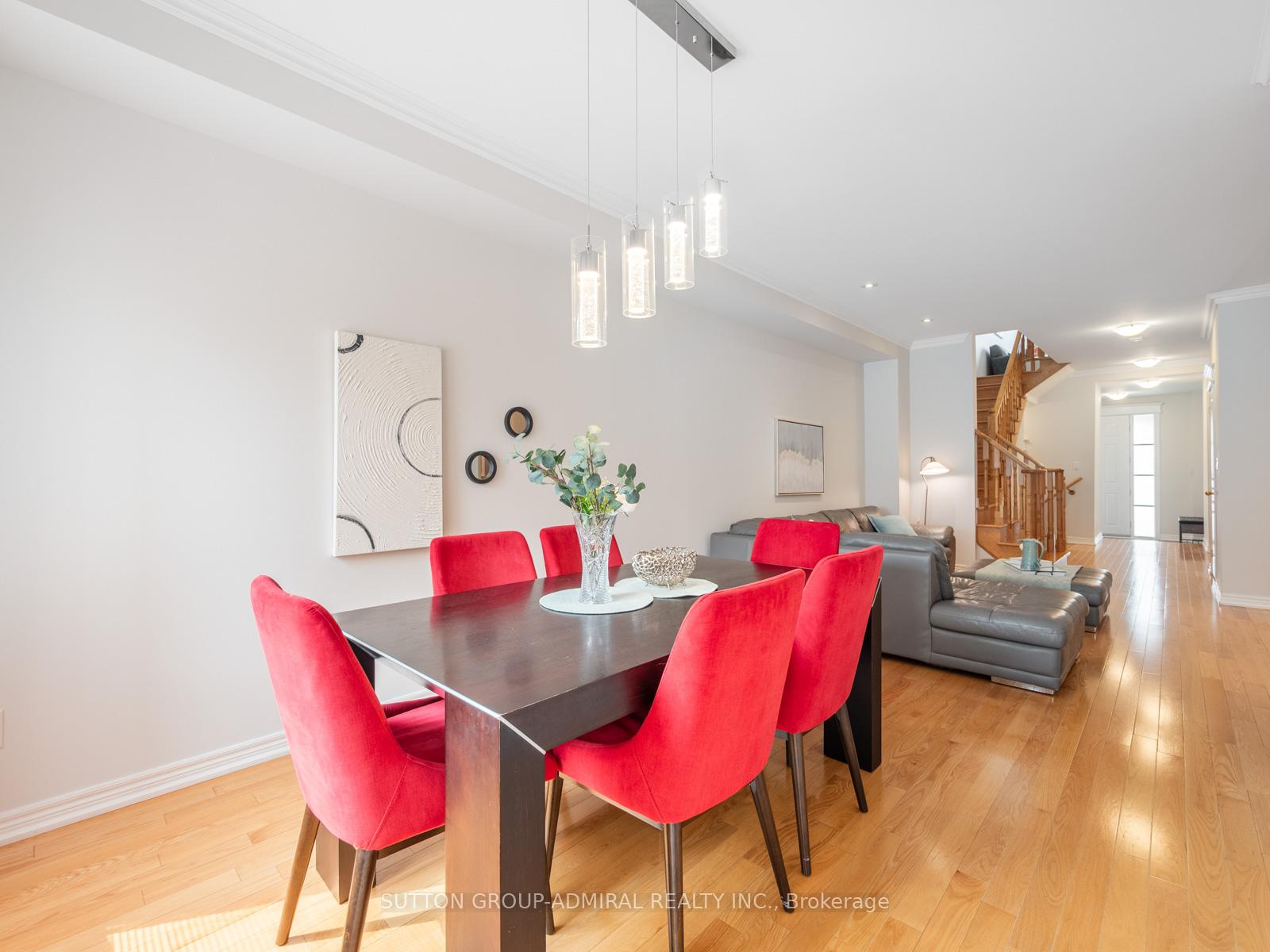 Photo 11 of 43 Mill River Drive, Vaughan, Patterson — HOMEH