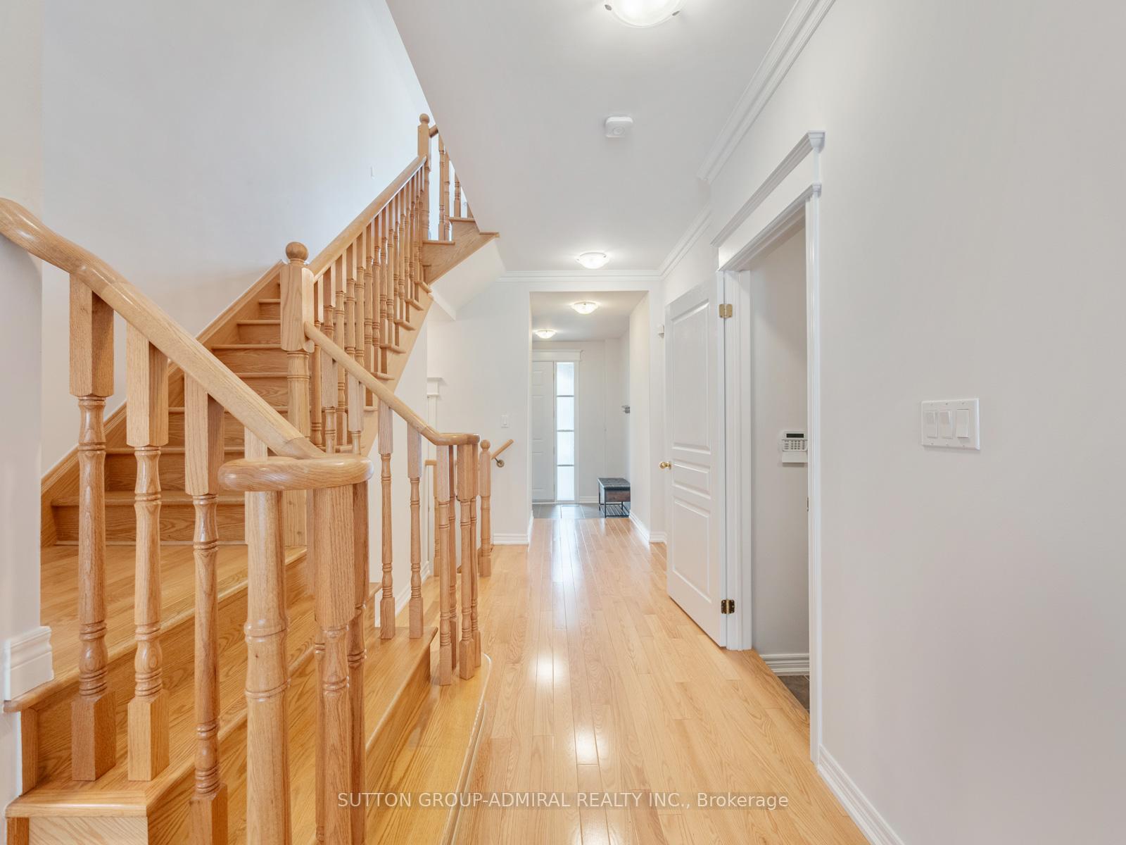 Photo 18 of 43 Mill River Drive, Vaughan, Patterson — HOMEH