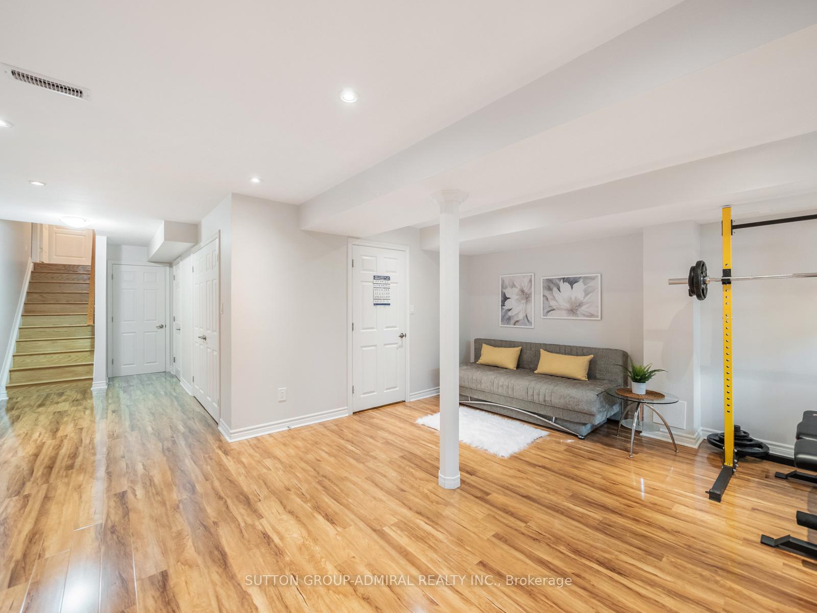 Photo 38 of 43 Mill River Drive, Vaughan, Patterson — HOMEH