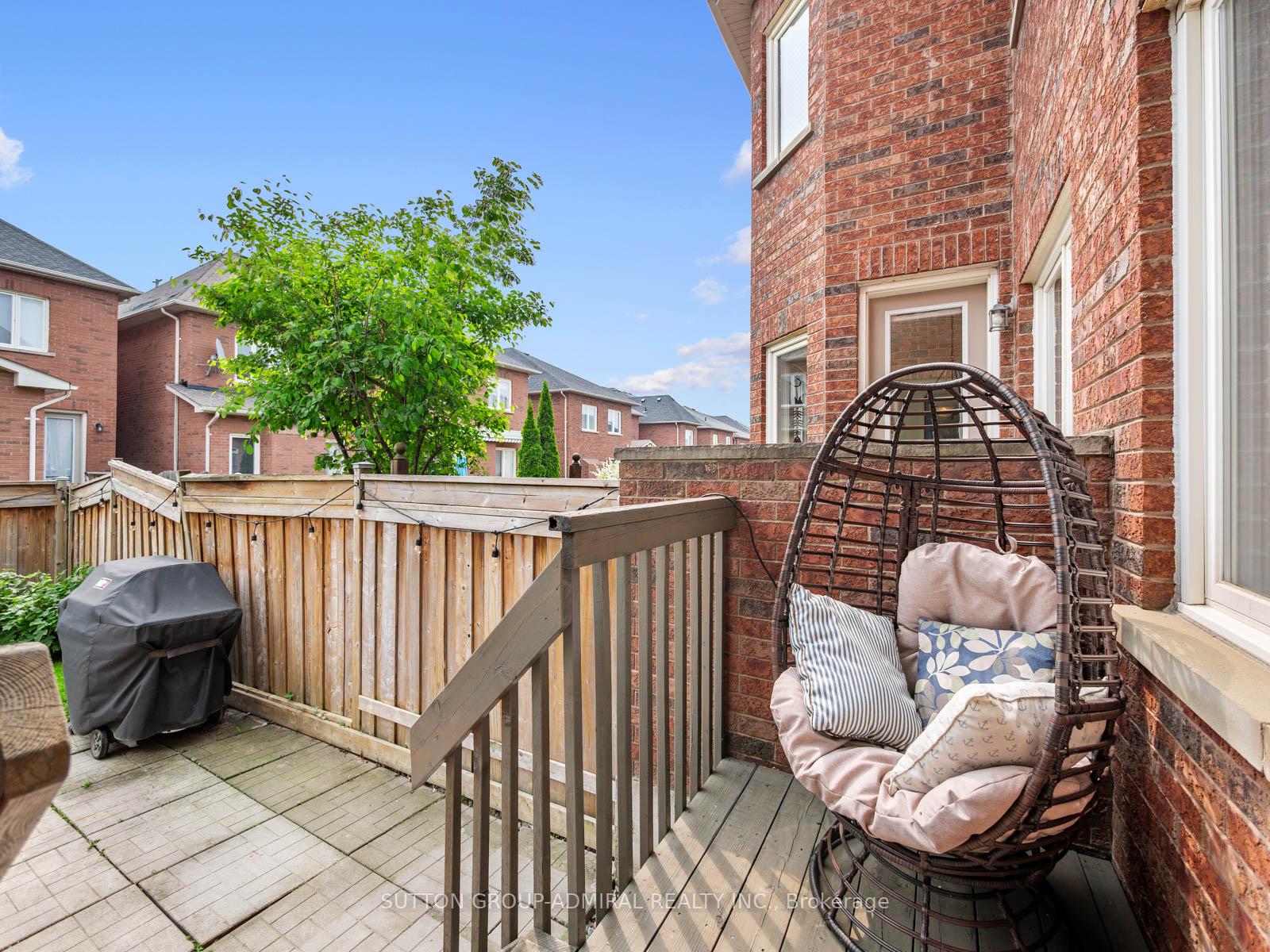 Photo 40 of 43 Mill River Drive, Vaughan, Patterson — HOMEH