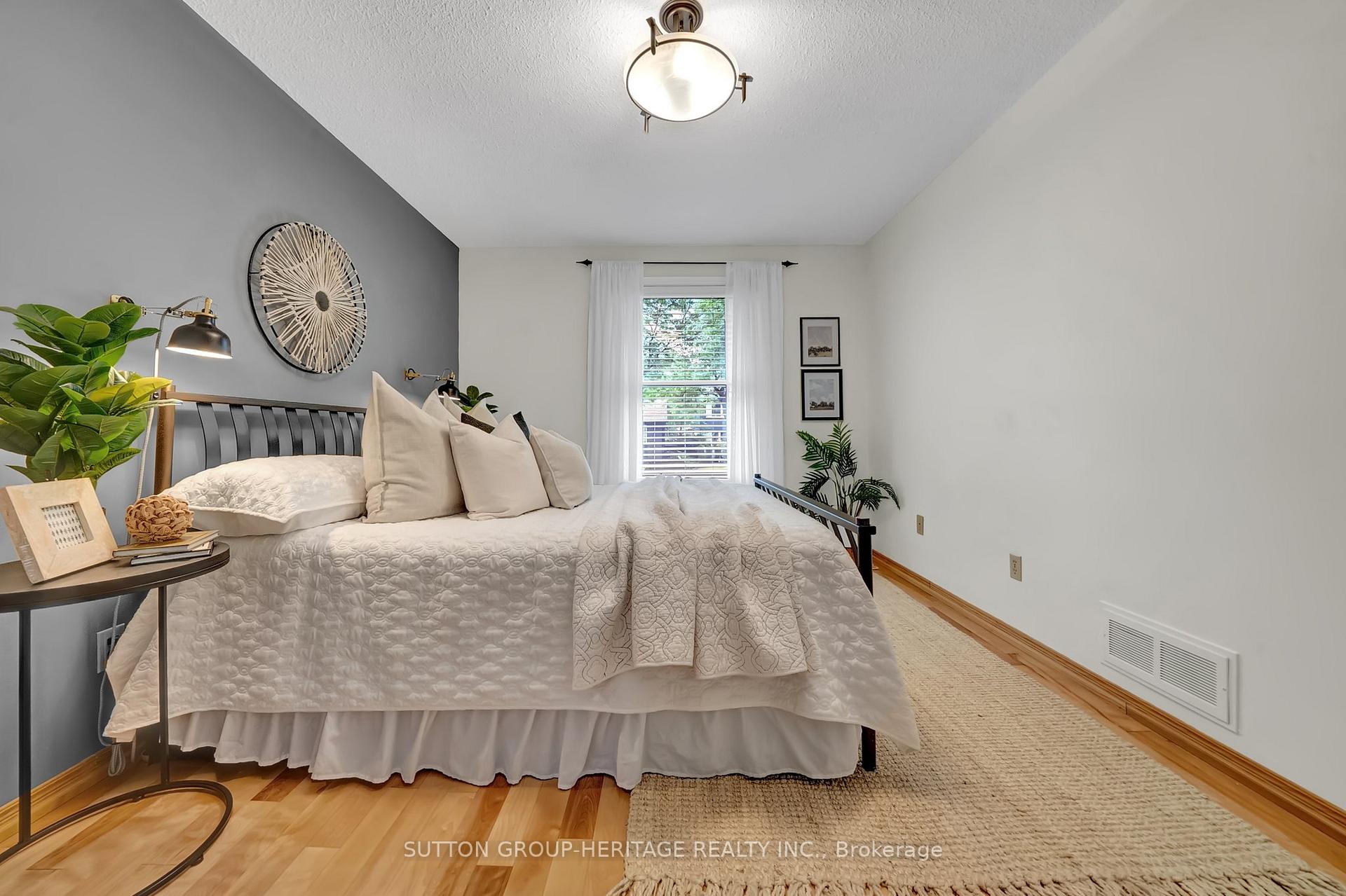 Photo 15 of 117 Guthrie Crescent, Whitby, Lynde Creek — HOMEH