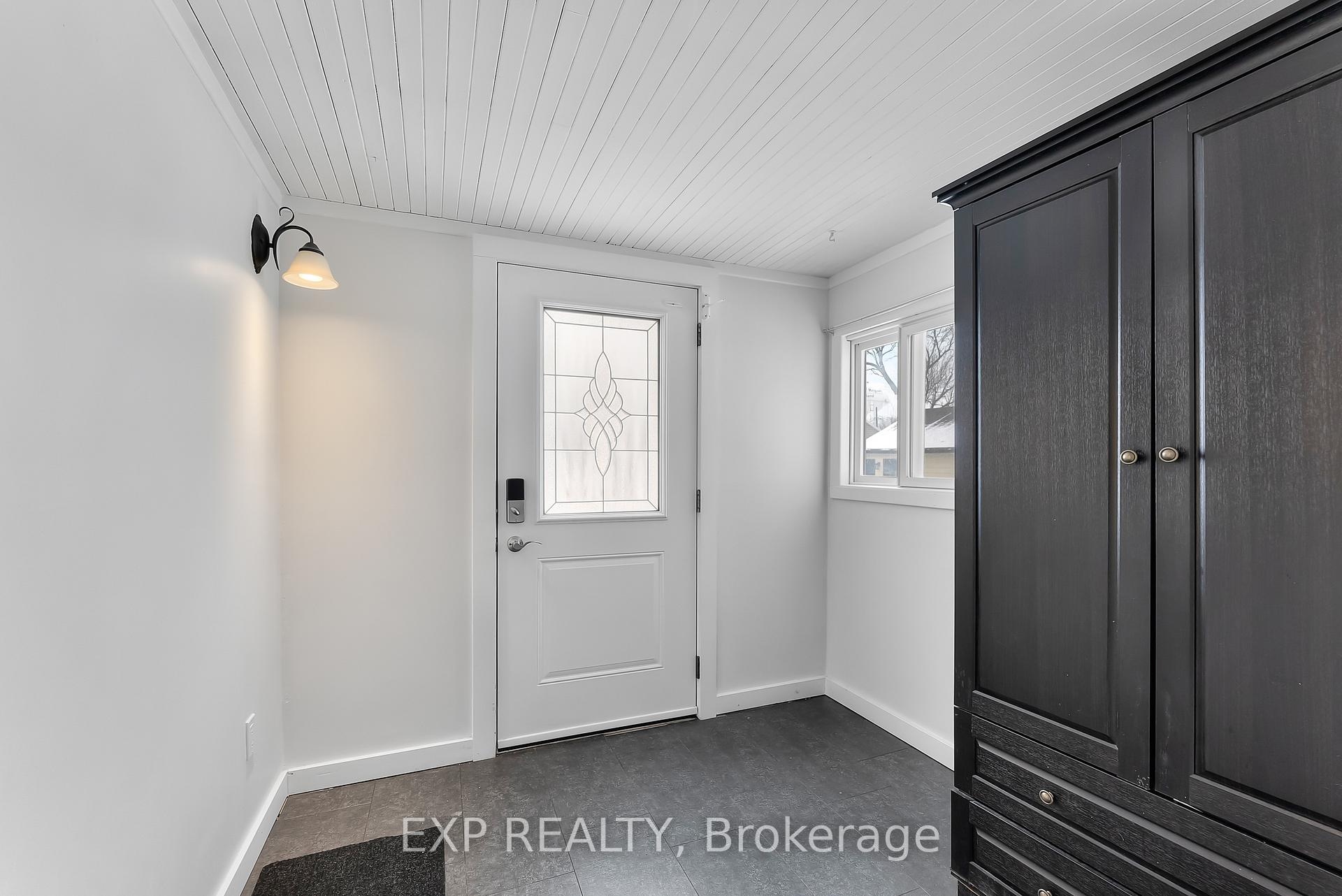 Photo 7 of Unit Lower, 27 Dunkirk Court, Welland, Lincoln/Crowland — HOMEH