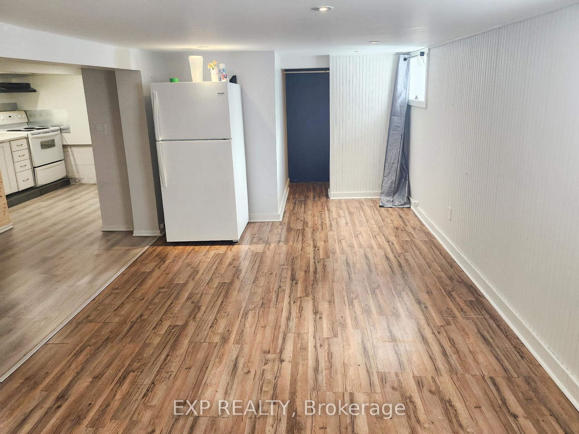 Photo 10 of Unit Lower, 27 Dunkirk Court, Welland, Lincoln/Crowland — HOMEH