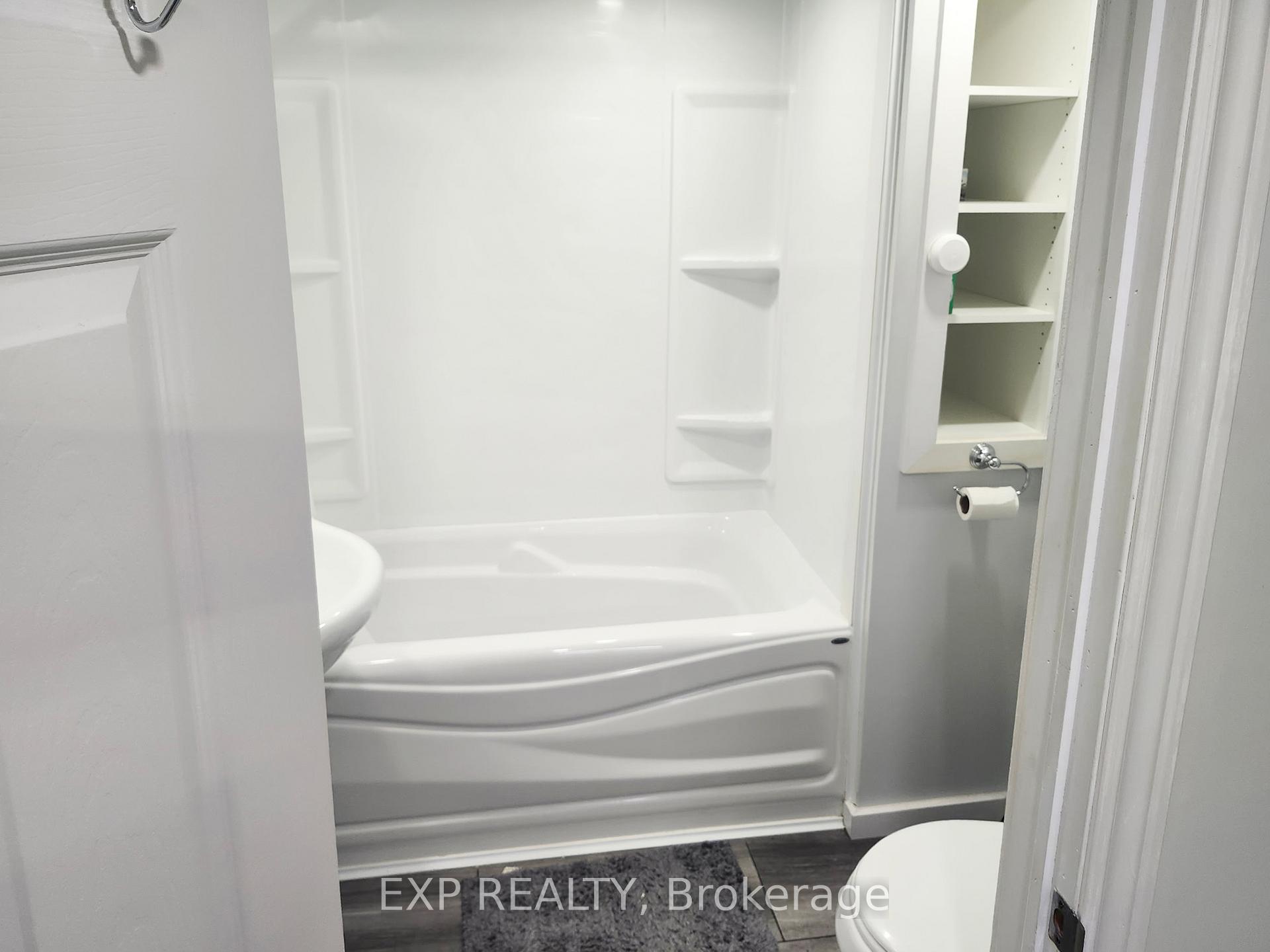 Photo 11 of Unit Lower, 27 Dunkirk Court, Welland, Lincoln/Crowland — HOMEH