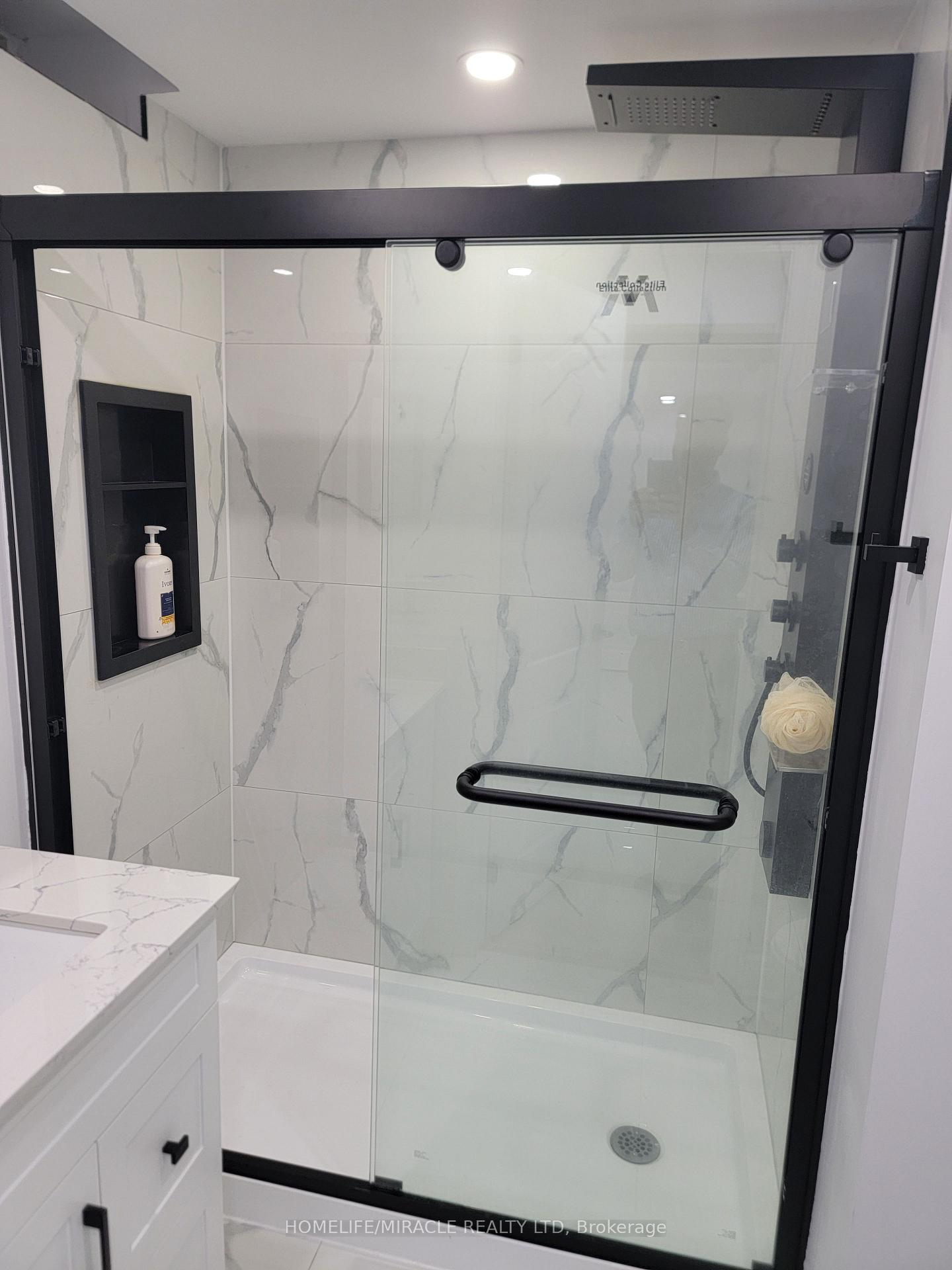 Photo 8 of Unit Basement, 6 Bach Avenue, Whitby, Rolling Acres — HOMEH
