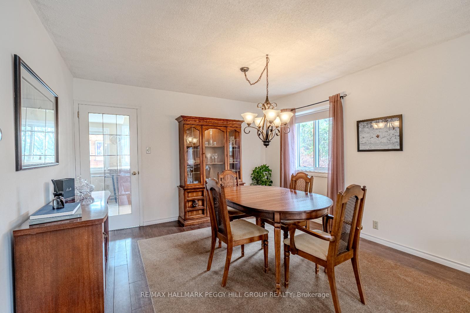 Photo 10 of 105 Broadview Avenue, Whitby, Blue Grass Meadows — HOMEH
