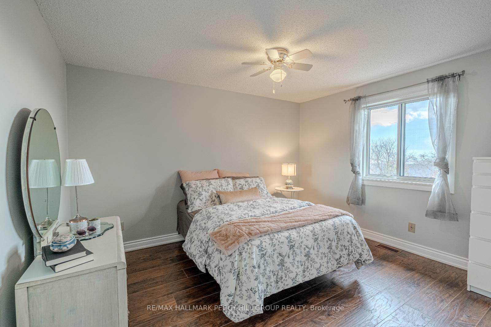 Photo 14 of 105 Broadview Avenue, Whitby, Blue Grass Meadows — HOMEH