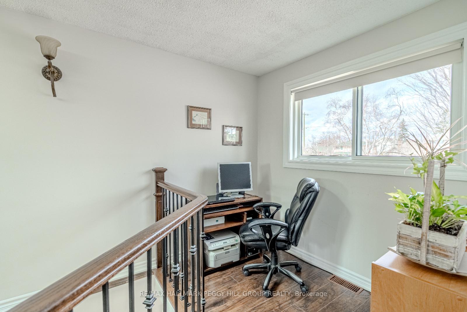 Photo 17 of 105 Broadview Avenue, Whitby, Blue Grass Meadows — HOMEH