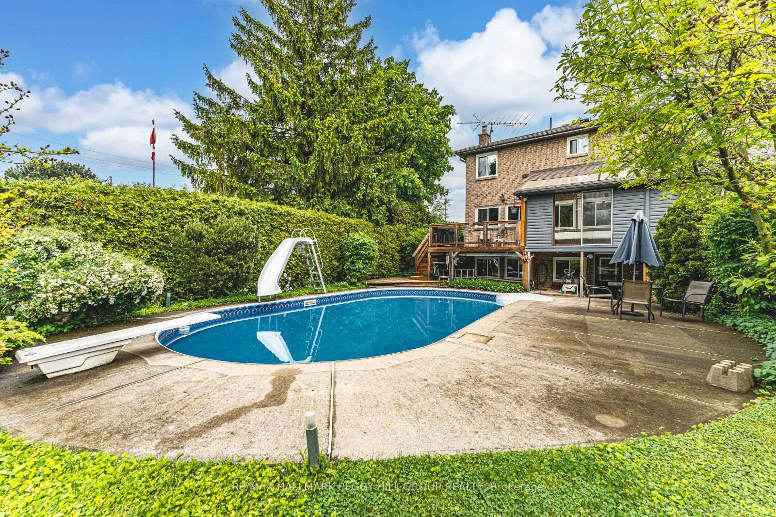 Photo 27 of 105 Broadview Avenue, Whitby, Blue Grass Meadows — HOMEH