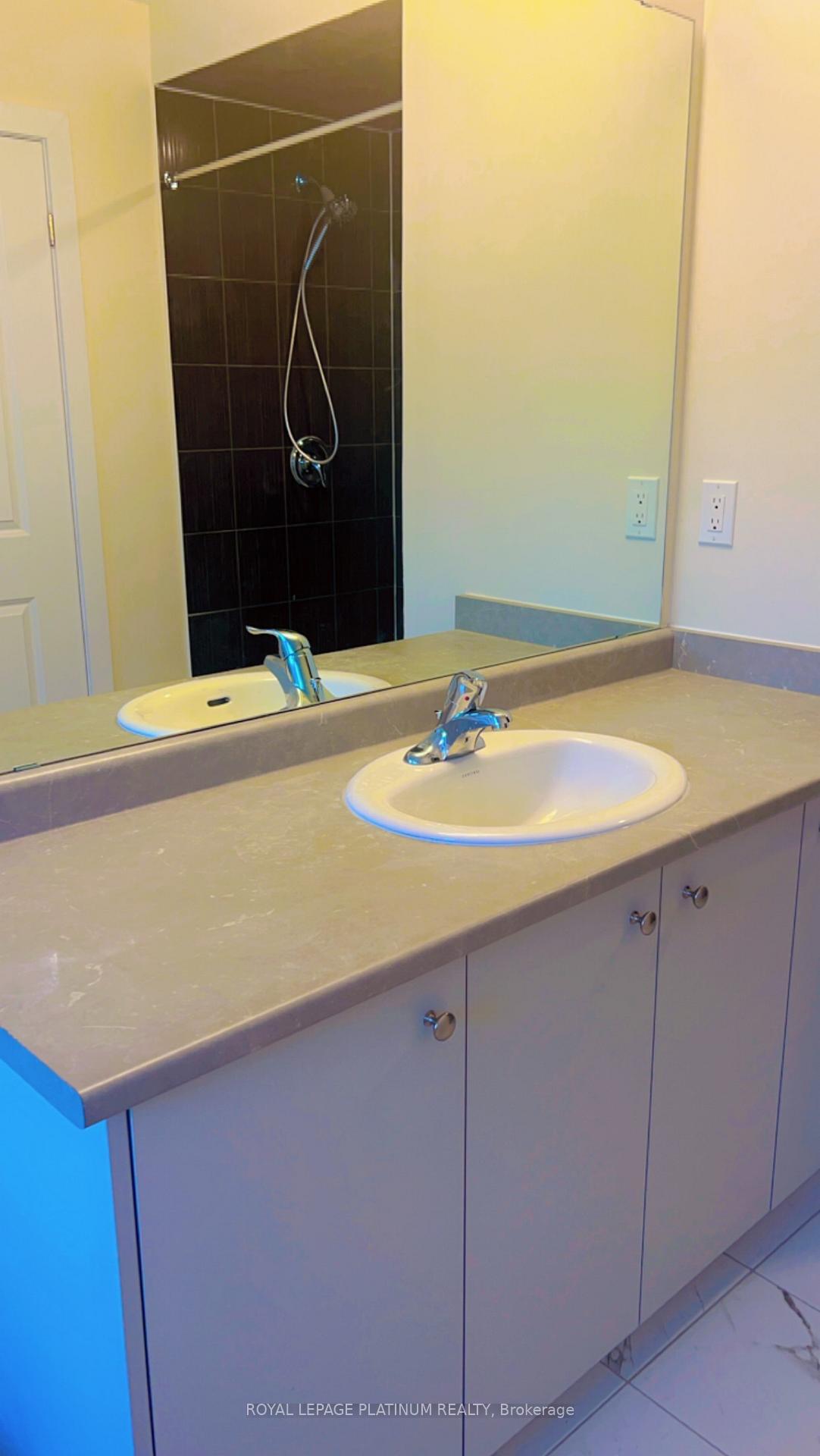 Photo 10 of 24 Rudder Road, Welland, Dain City — HOMEH