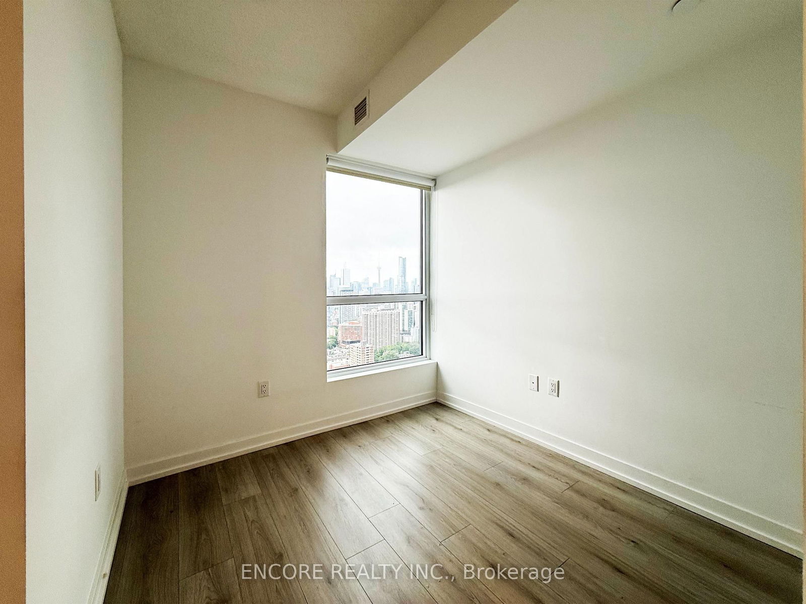 Front of Unit 3801, 395 Bloor St E