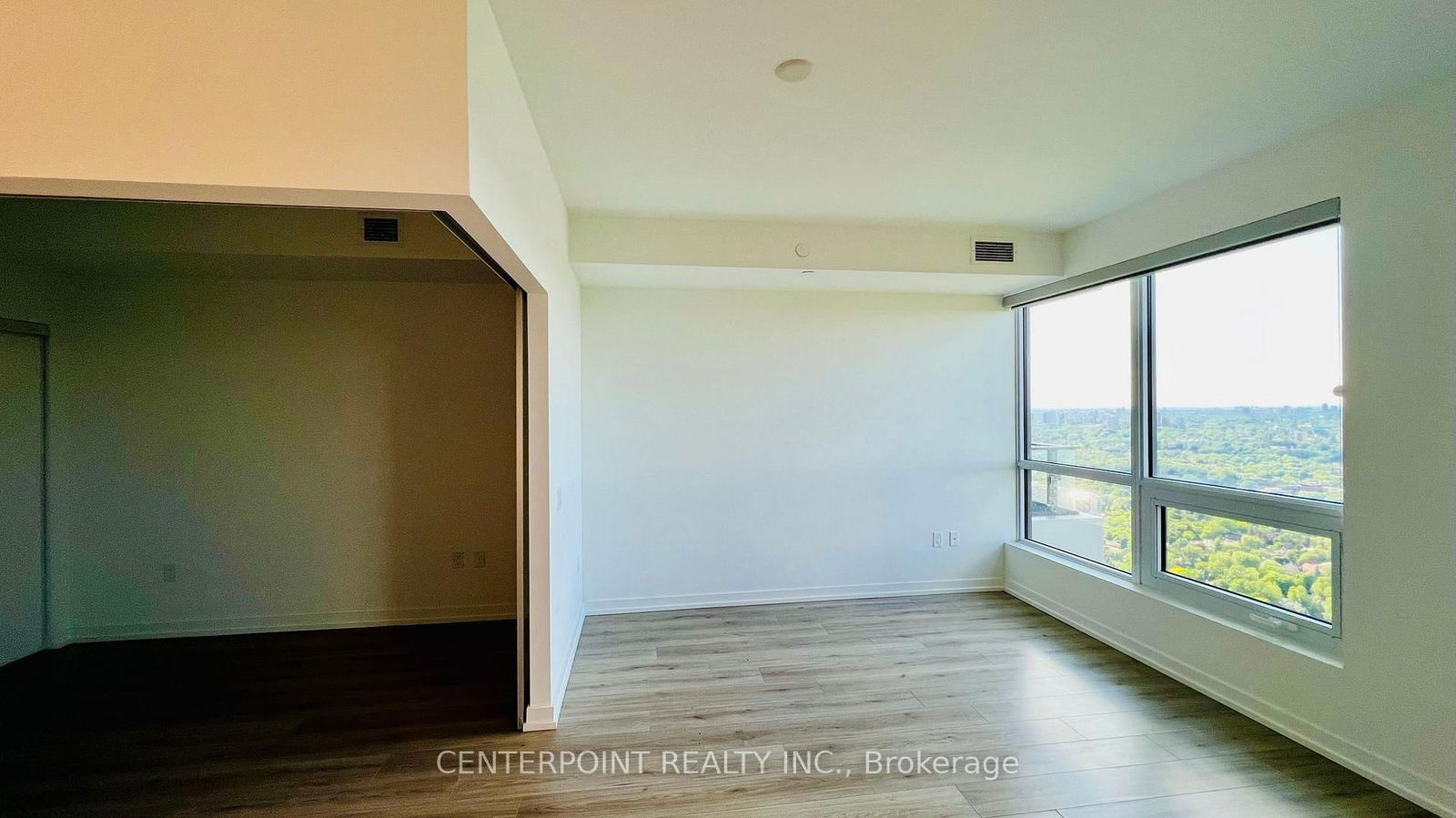 Photo 2 of Unit 5106, 395 Bloor St E, Toronto, North St. James Town — HOMEH