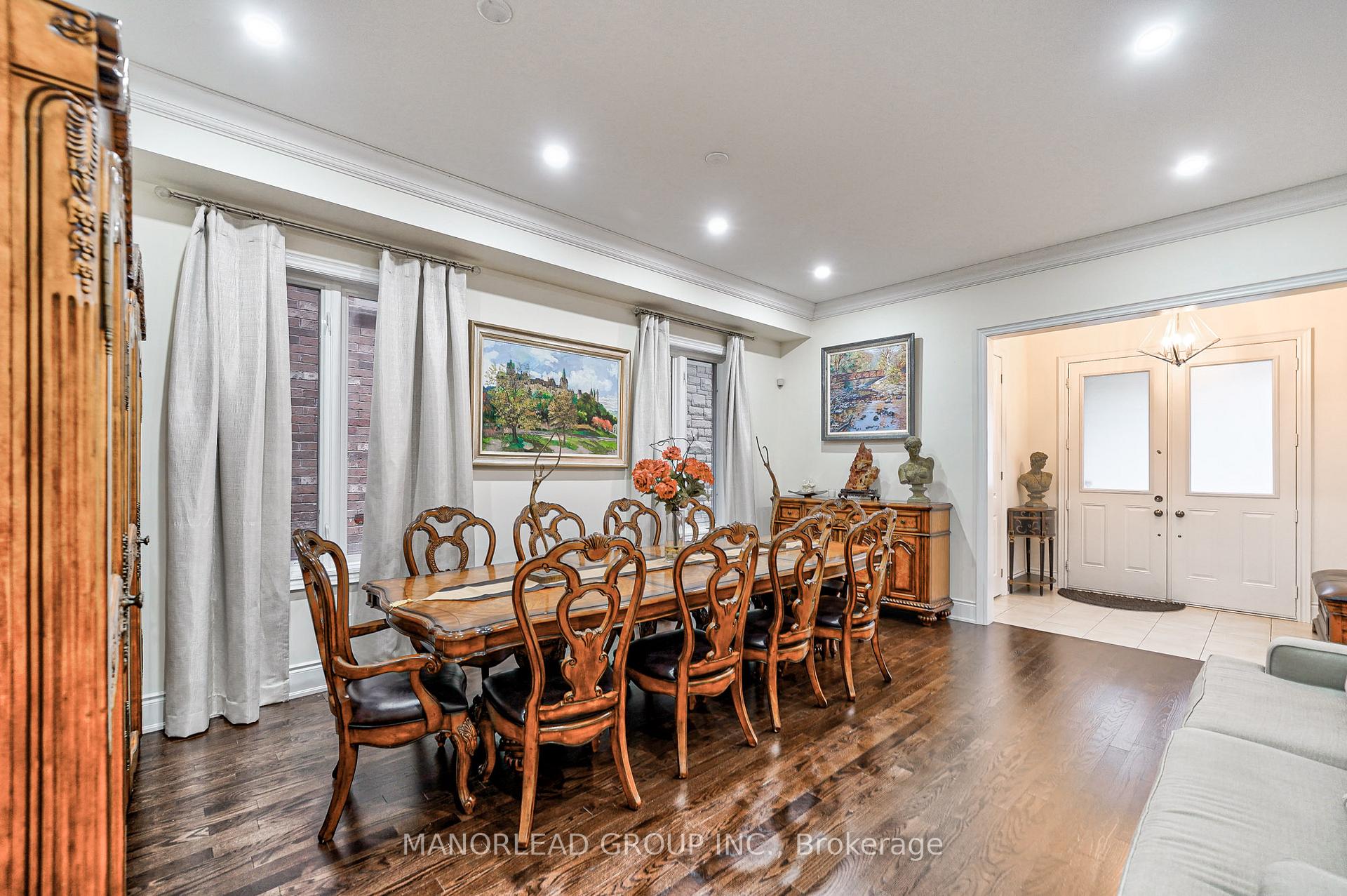 Photo 4 of 17 Mario Avenue, Markham, Cachet — HOMEH