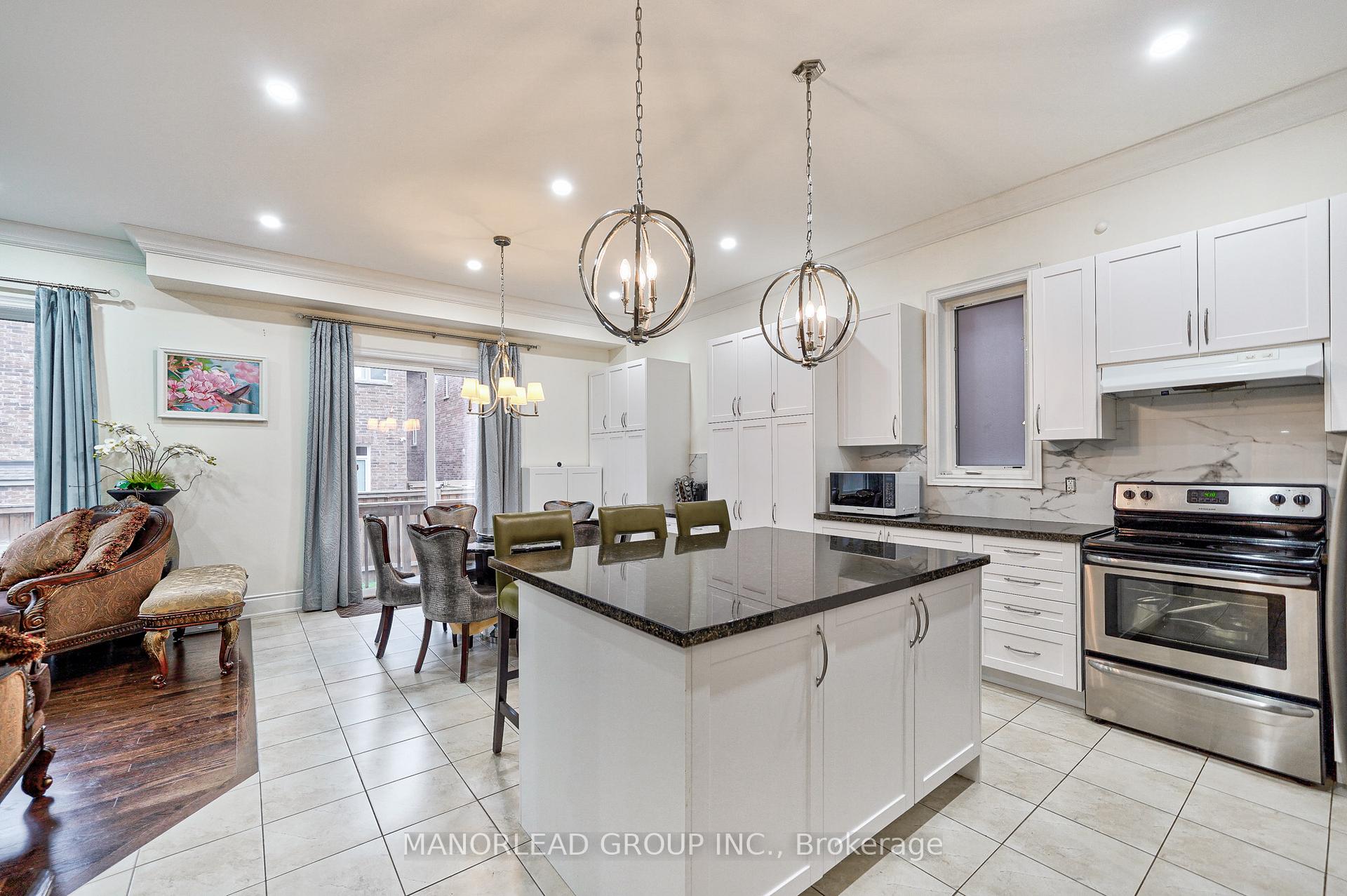 Photo 5 of 17 Mario Avenue, Markham, Cachet — HOMEH