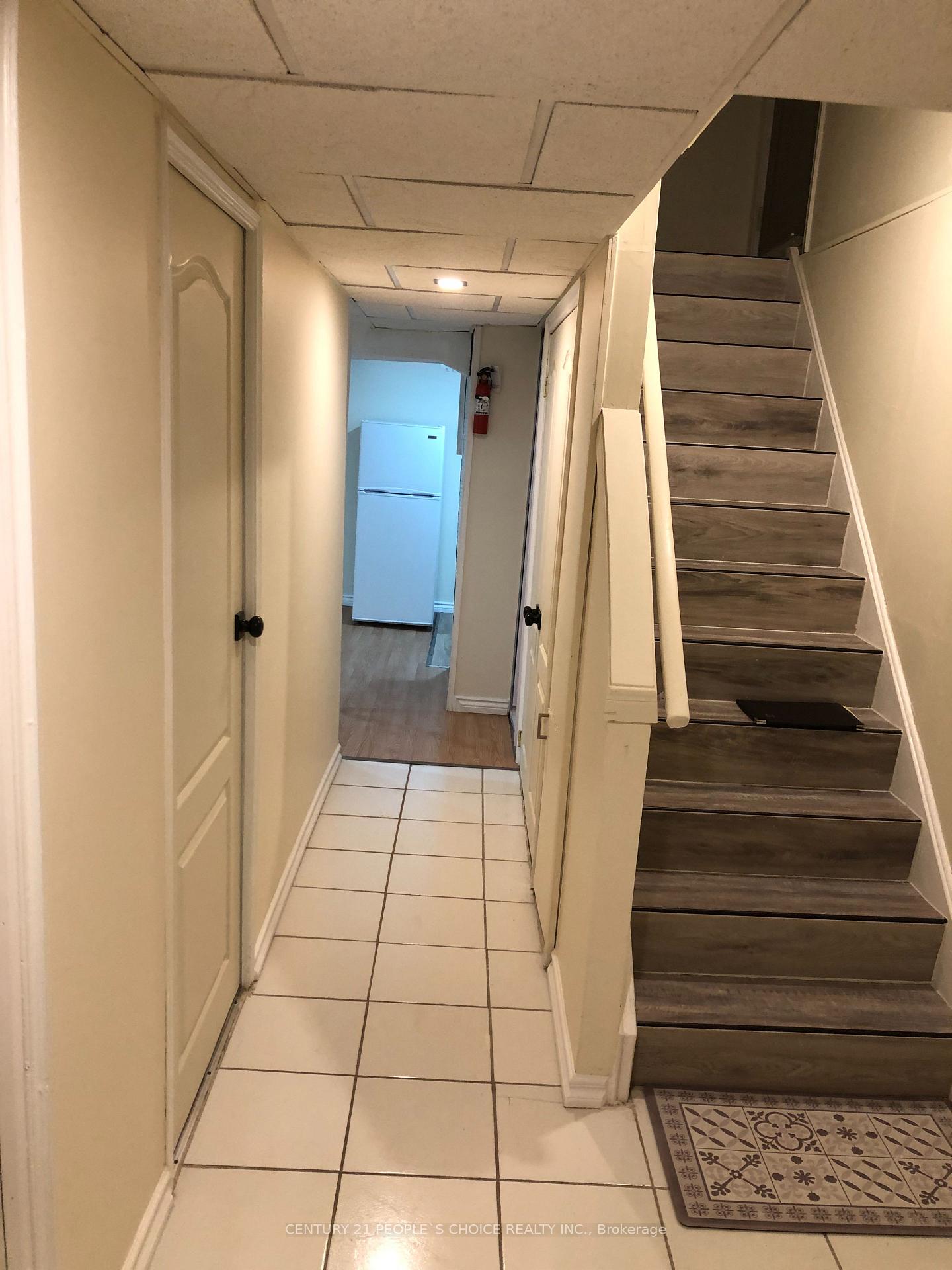 Photo 10 of Unit Bsmt, 60 Bay Hill Drive, Vaughan, Glen Shields — HOMEH