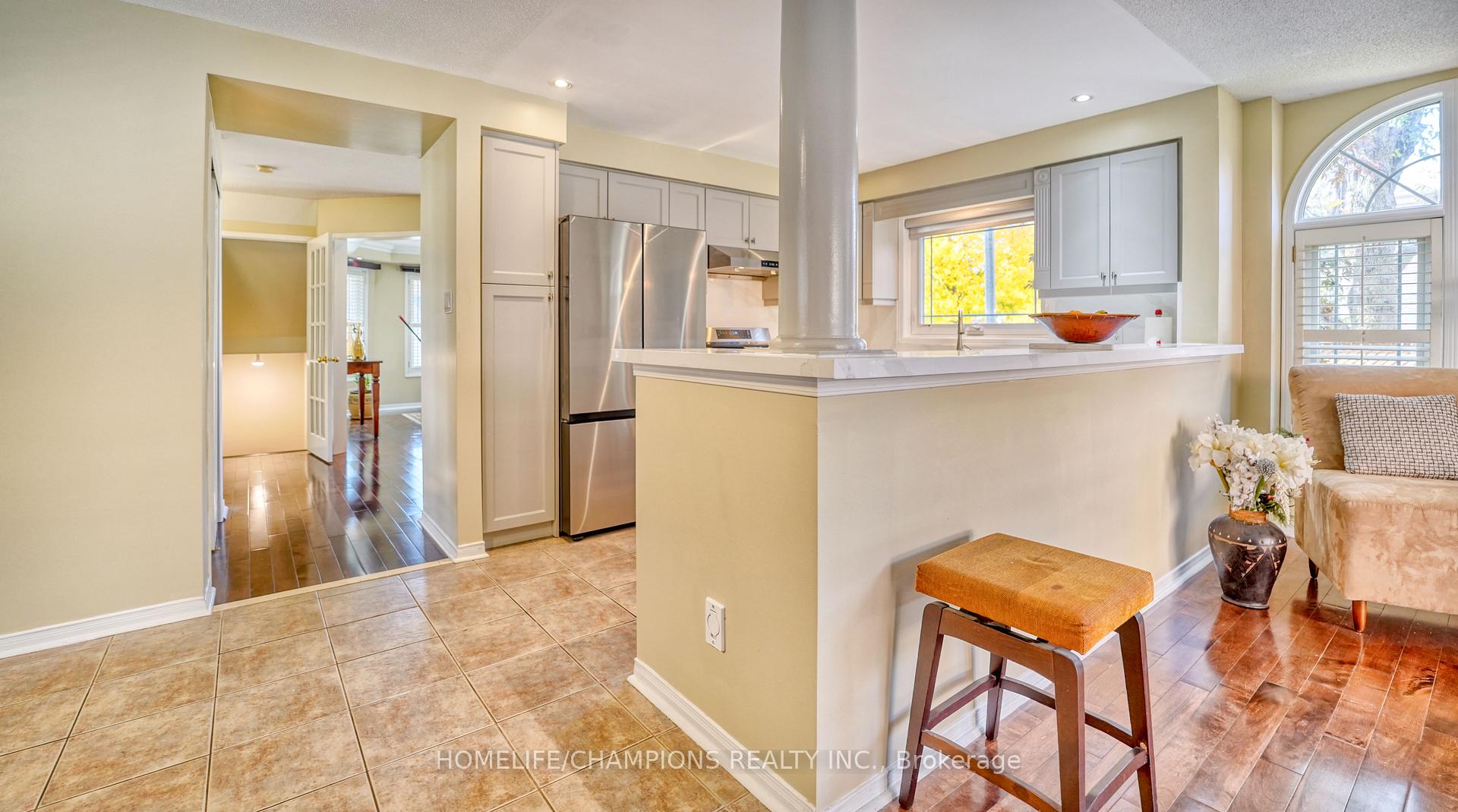 Photo 11 of 100 Russell Jarvis Drive, Markham, Legacy — HOMEH