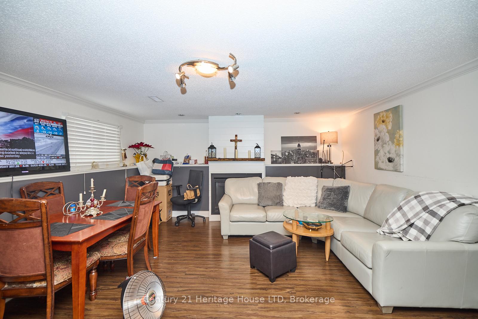 Photo 21 of 27 Mayfair Drive, Welland, Broadway — HOMEH
