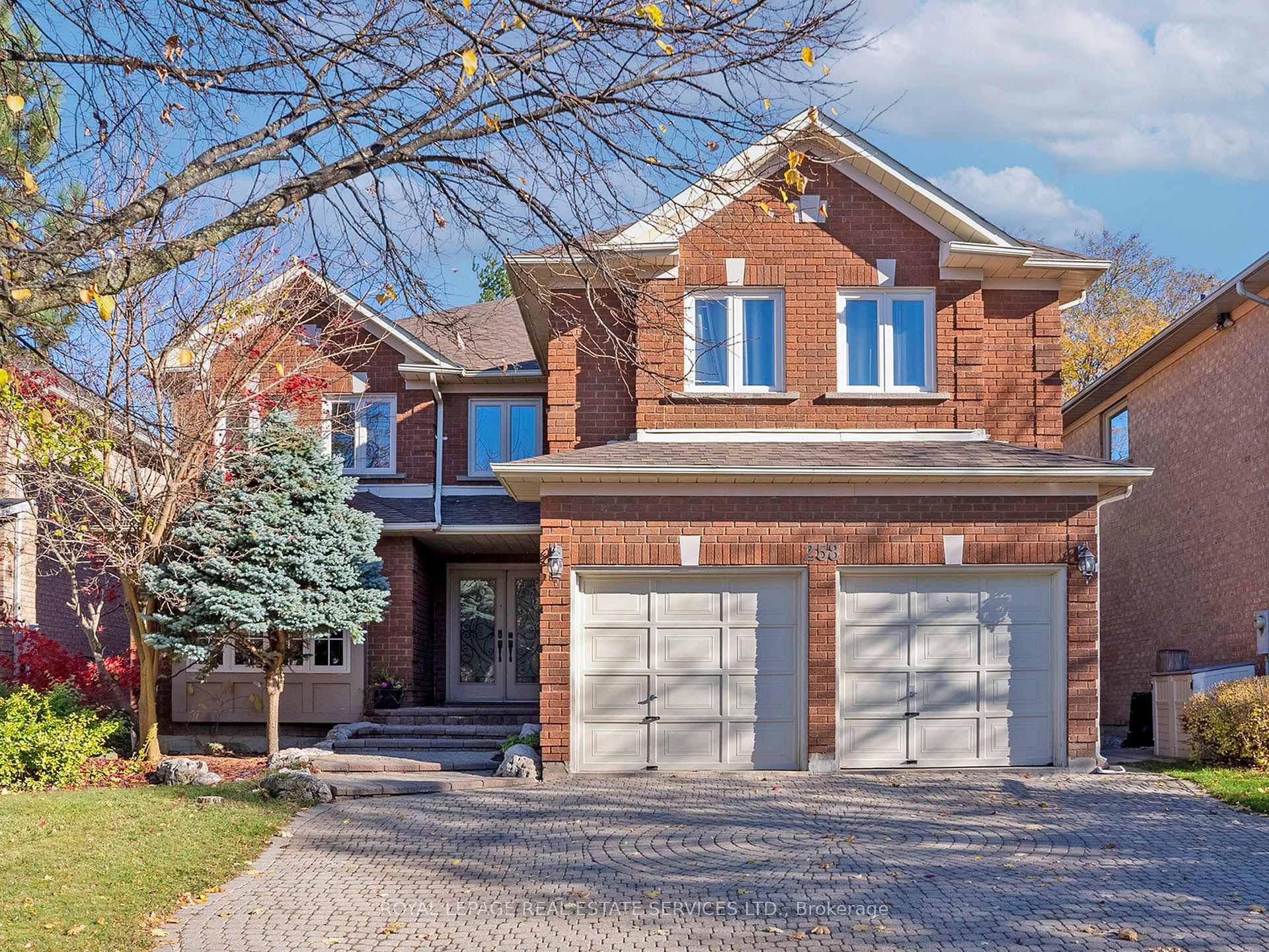 Front of 258 Westmount Boulevard