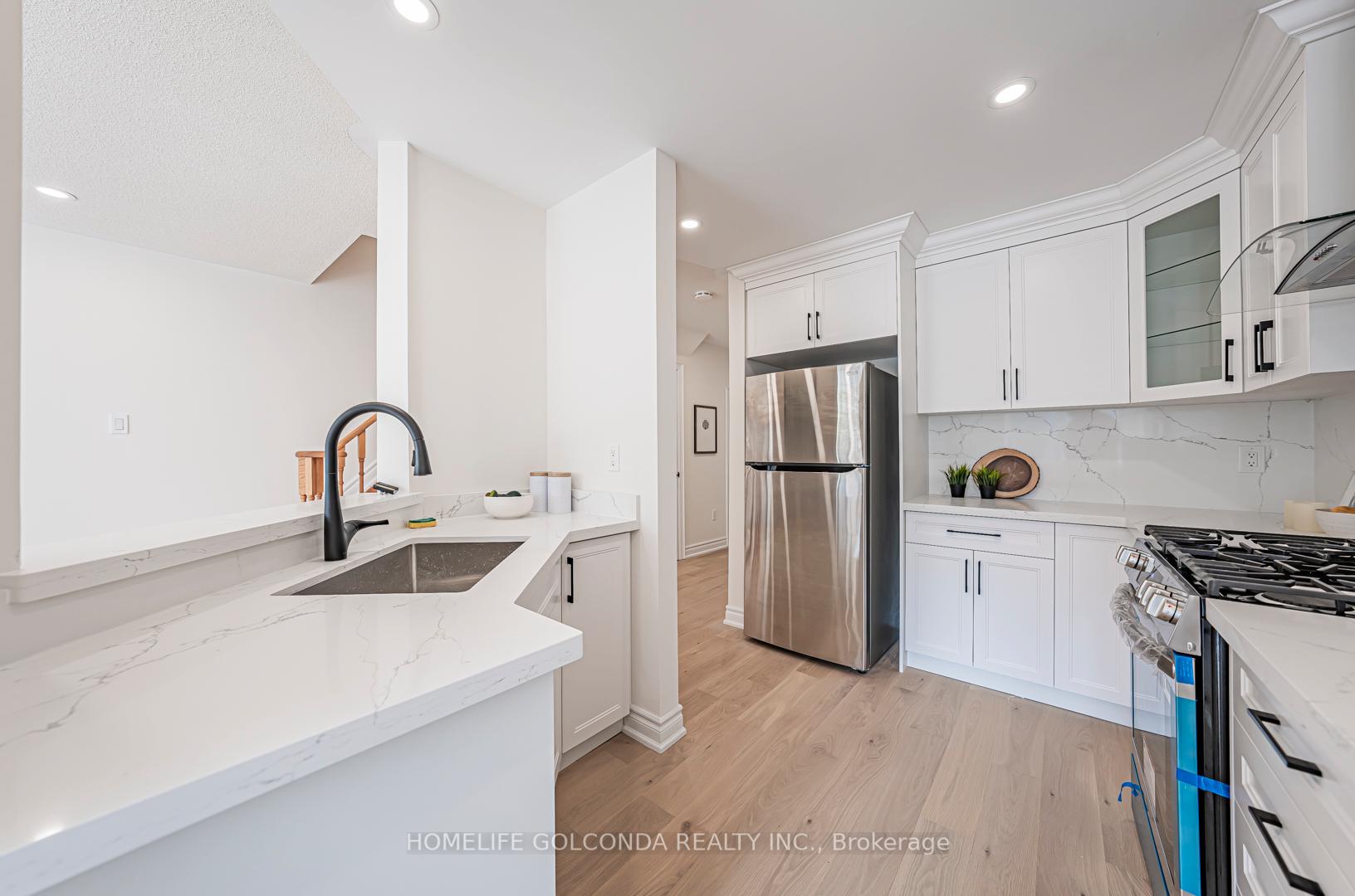 Photo 14 of 77 Harmony Road, Vaughan, Patterson — HOMEH